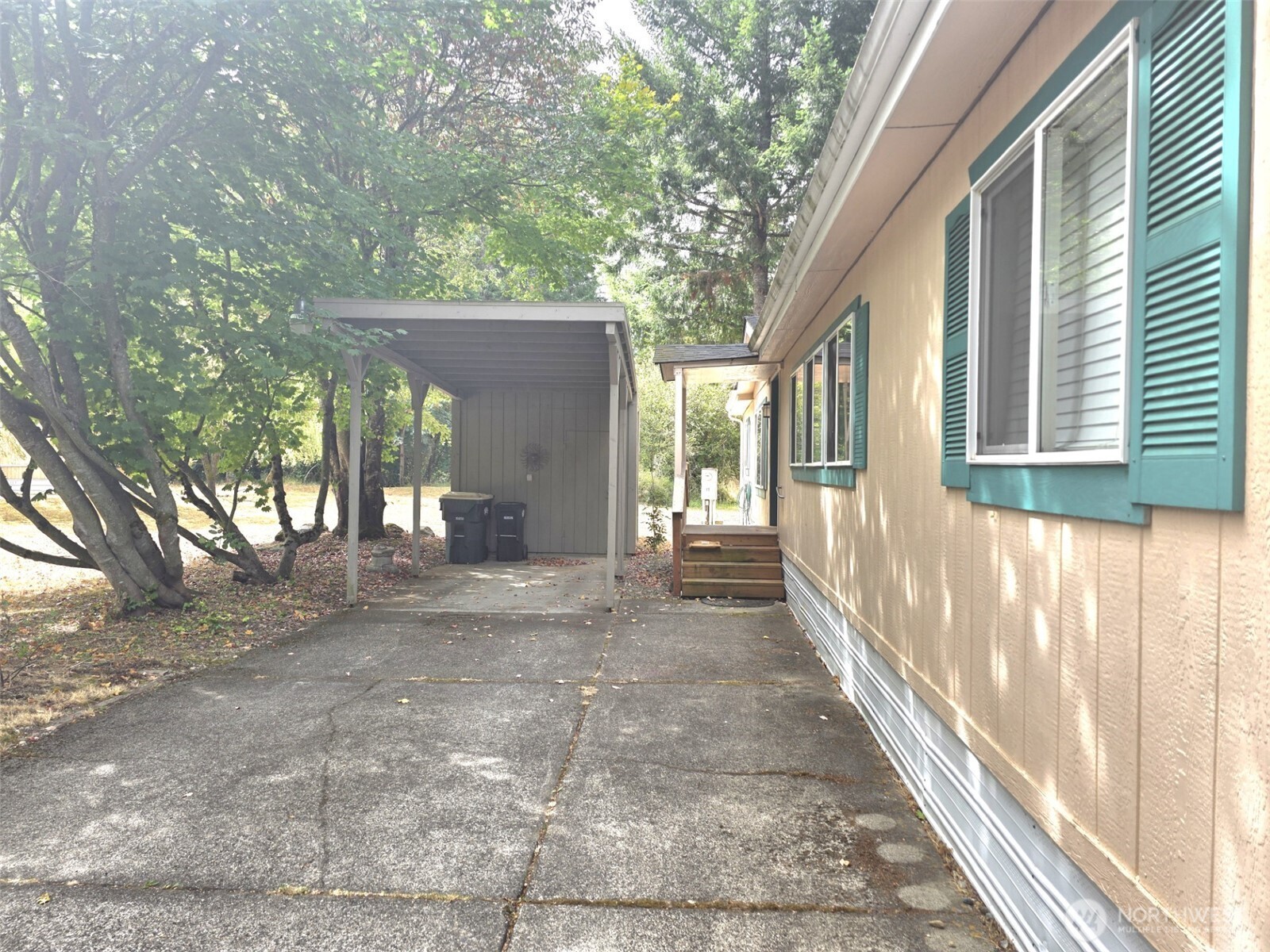 17114 153rd Avenue 17 Property Photo 2