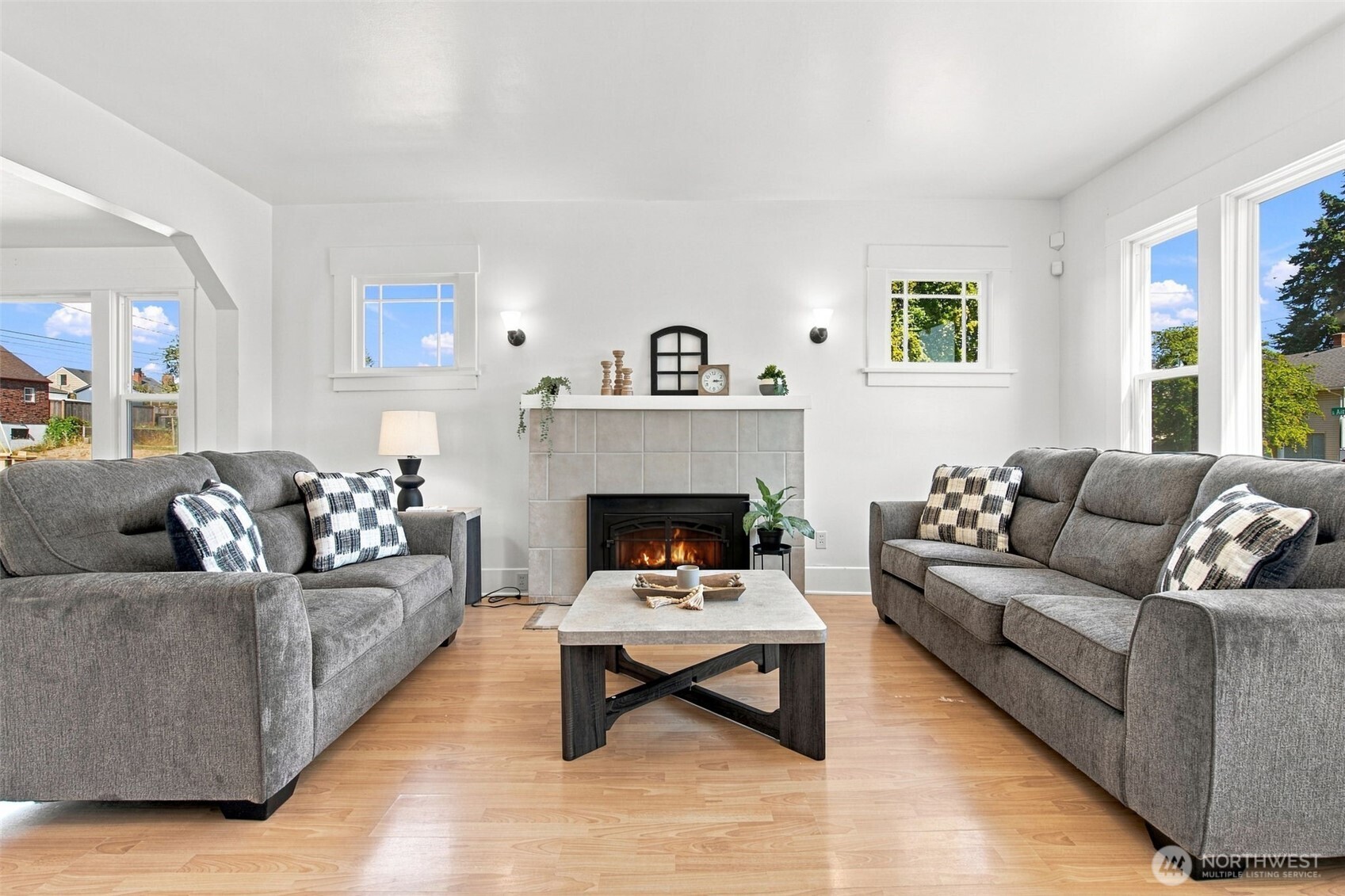 1702 S Ainsworth Avenue Property Photo 6