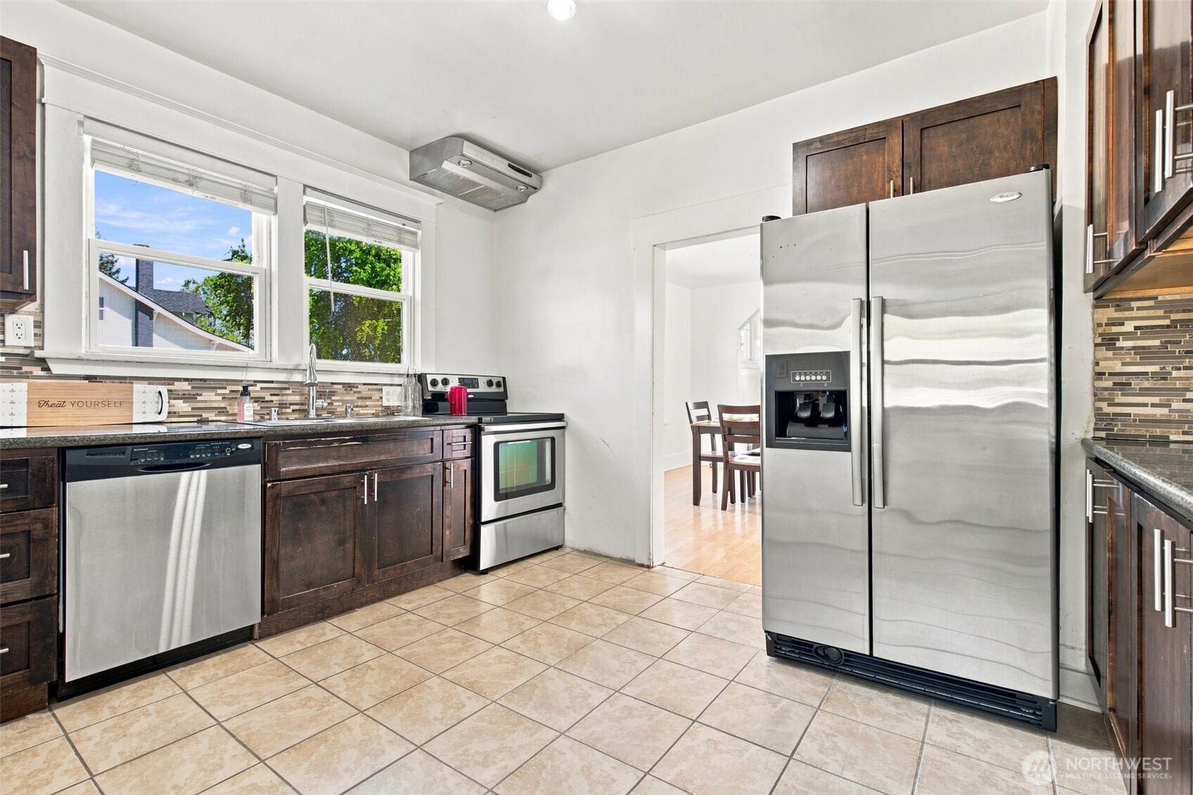 1702 S Ainsworth Avenue Property Photo 13