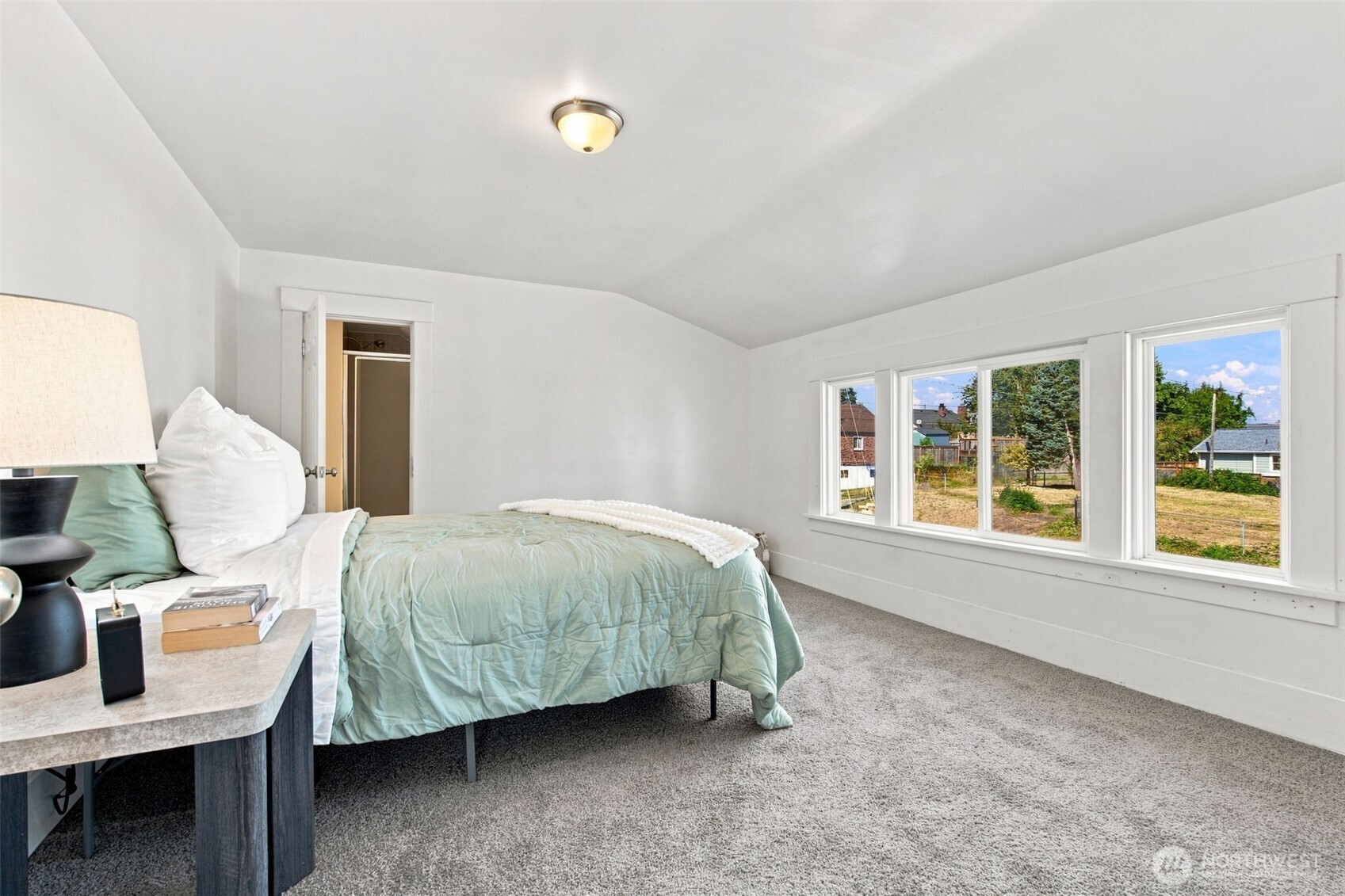 1702 S Ainsworth Avenue Property Photo 20