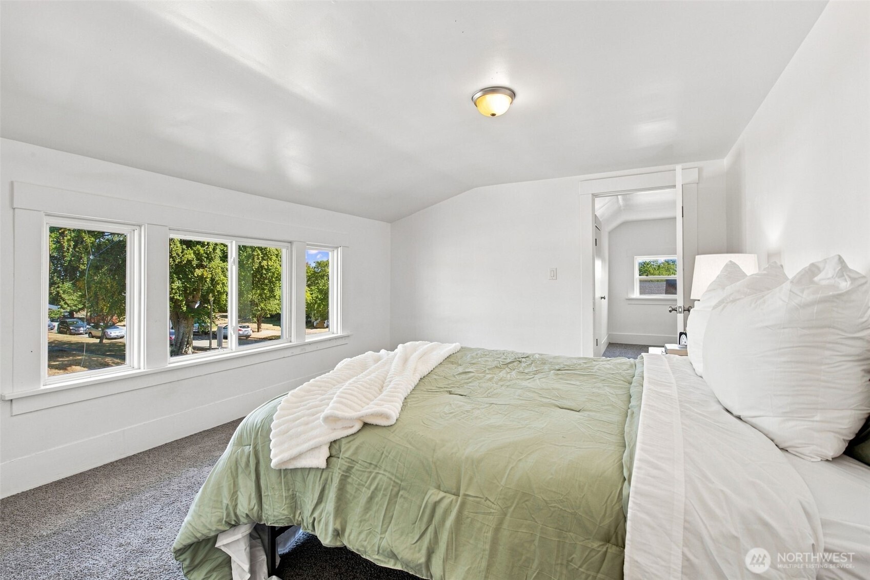1702 S Ainsworth Avenue Property Photo 21