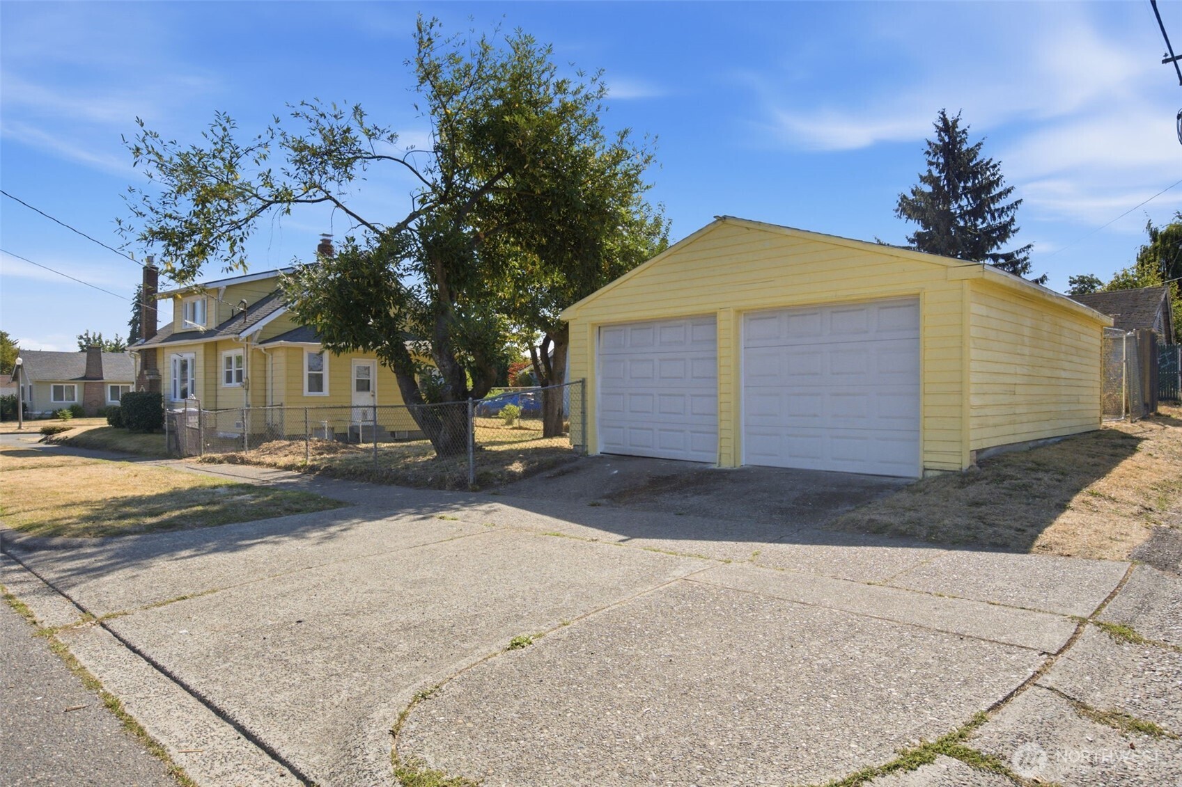 1702 S Ainsworth Avenue Property Photo 28