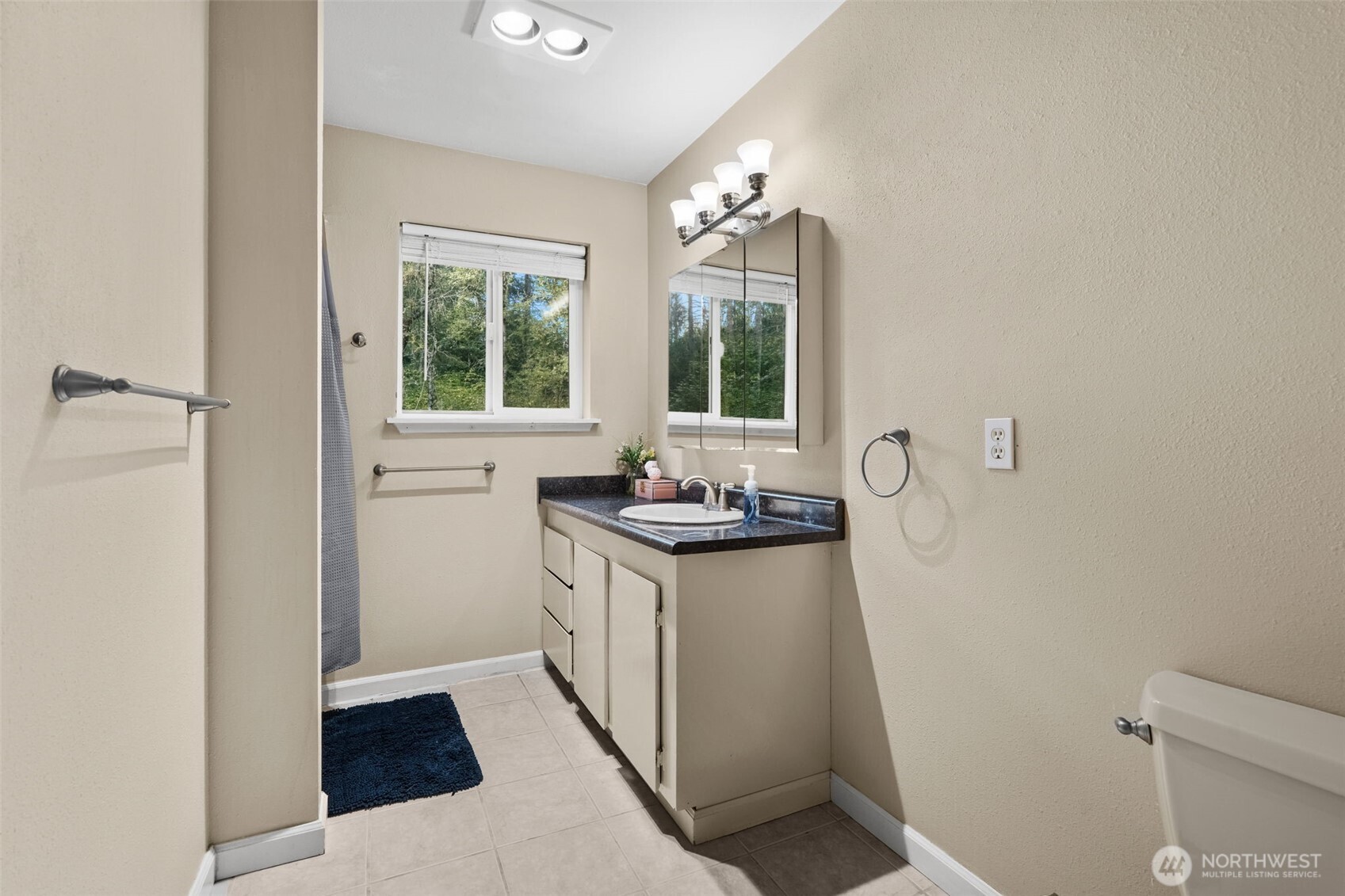 8221 164th Street Property Photo 23