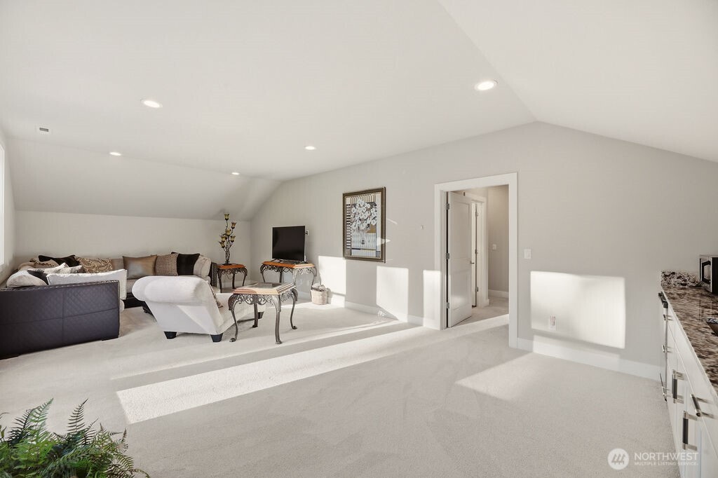 1820 145th Avenue Property Photo 28
