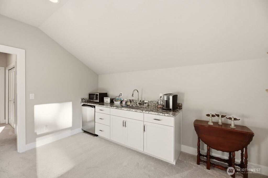 1820 145th Avenue Property Photo 29