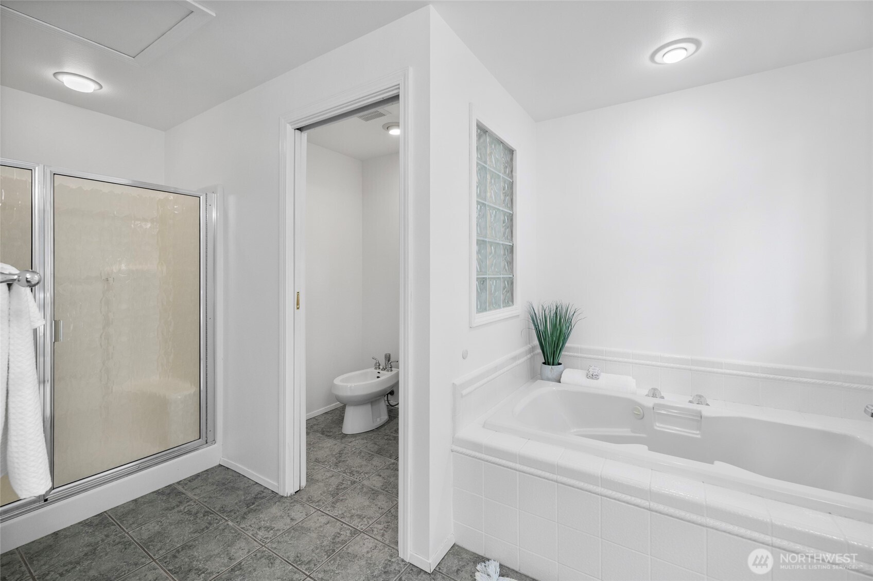 100 Samish Place Property Photo 16