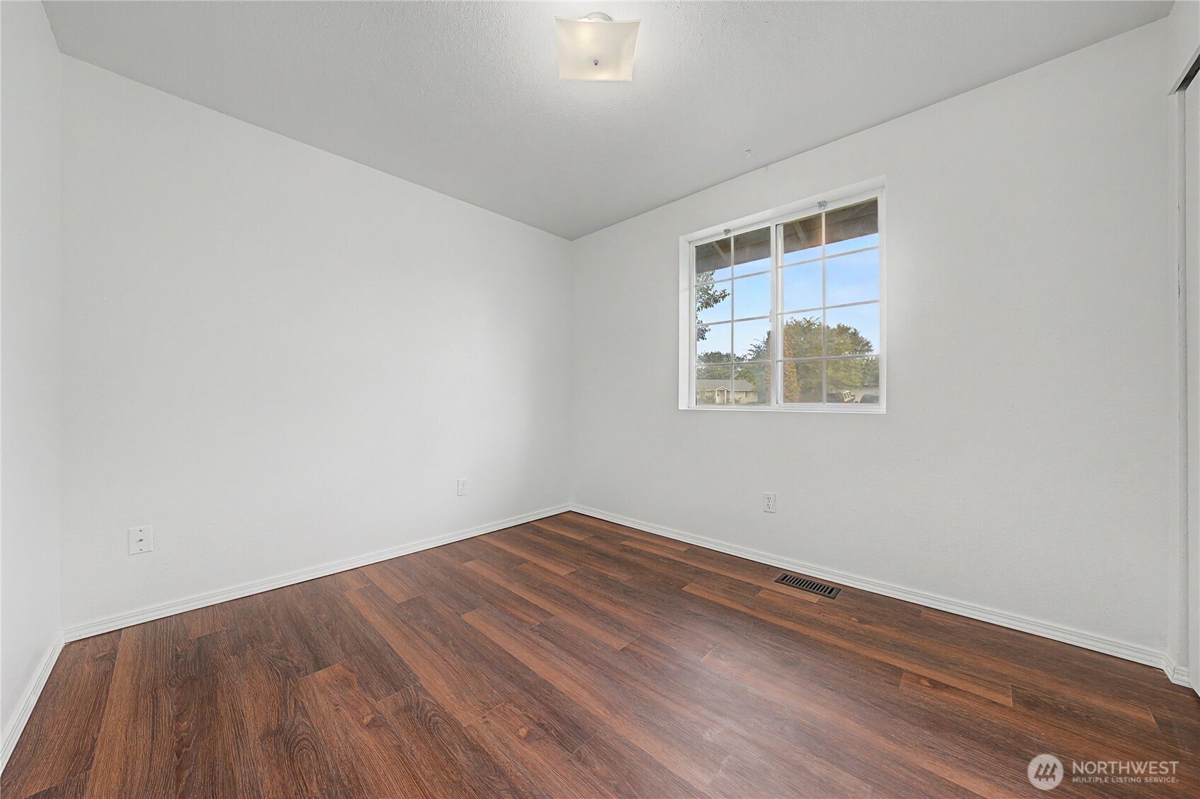824 E Hayden Drive Property Photo 19