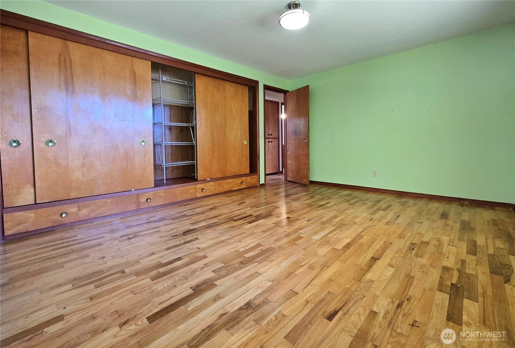 821 Danielson Road Property Photo 15