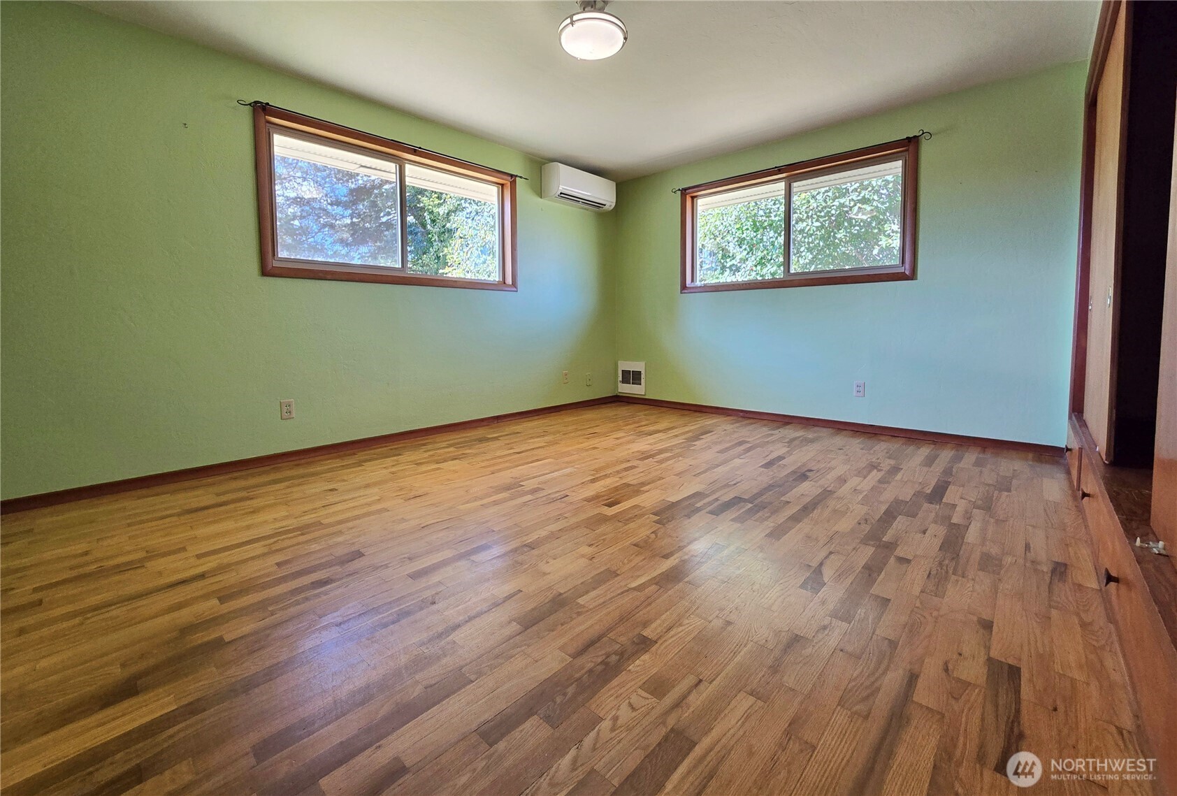 821 Danielson Road Property Photo 16