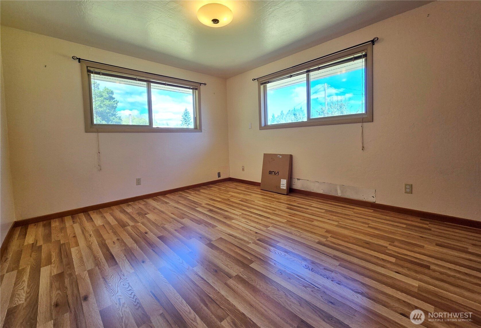 821 Danielson Road Property Photo 18