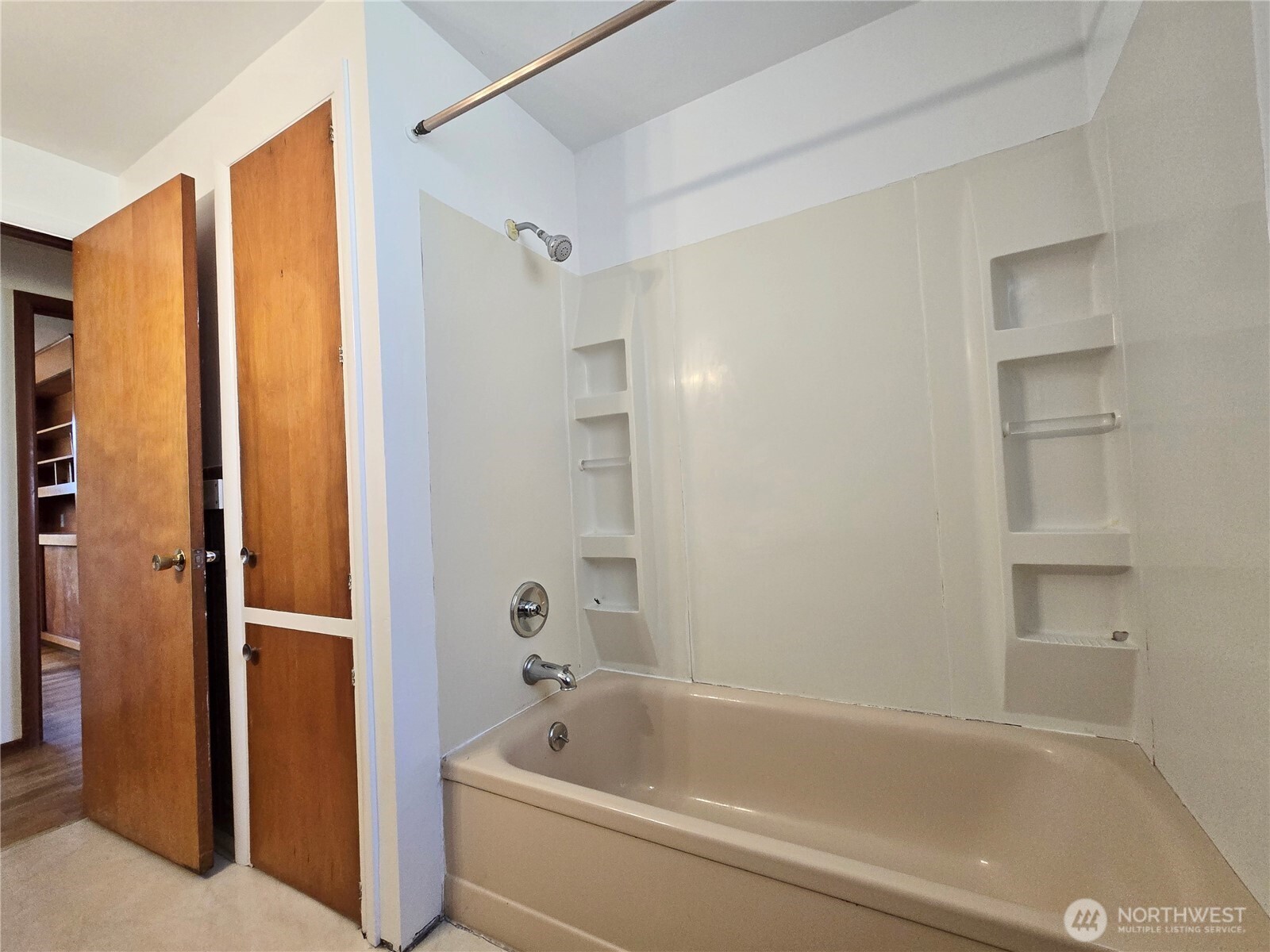 821 Danielson Road Property Photo 21
