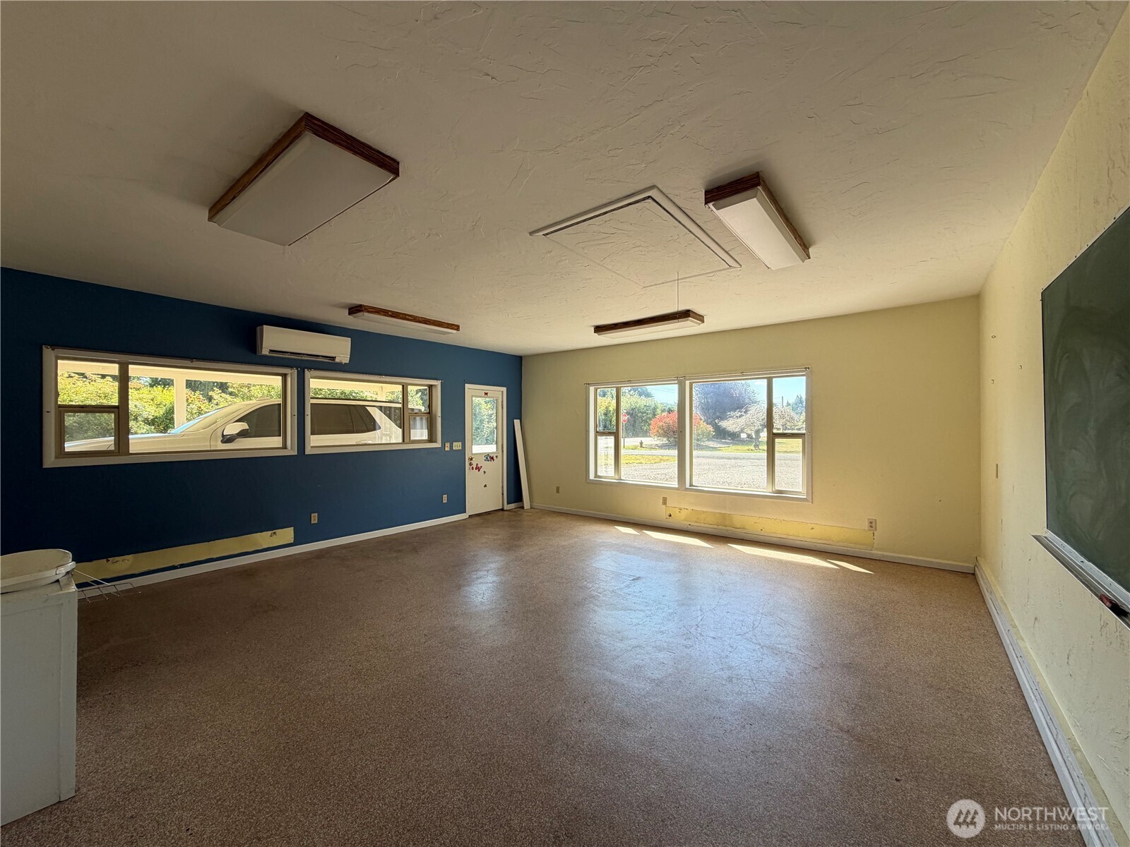 821 Danielson Road Property Photo 25
