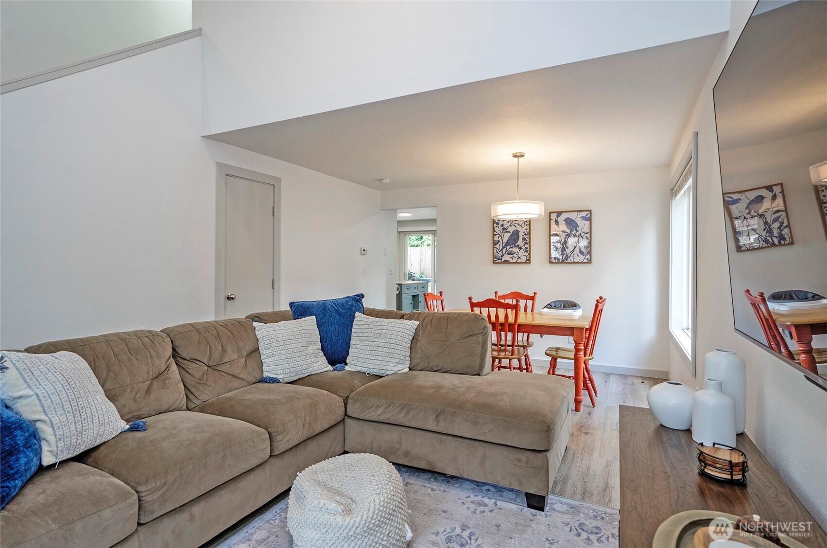 10023 Angle Lane Property Photo 10