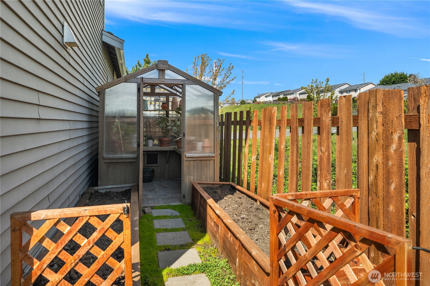 16306 24th Street Property Photo 39
