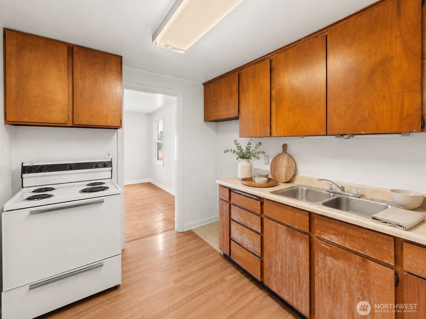 406 Windsor Way Property Photo 17