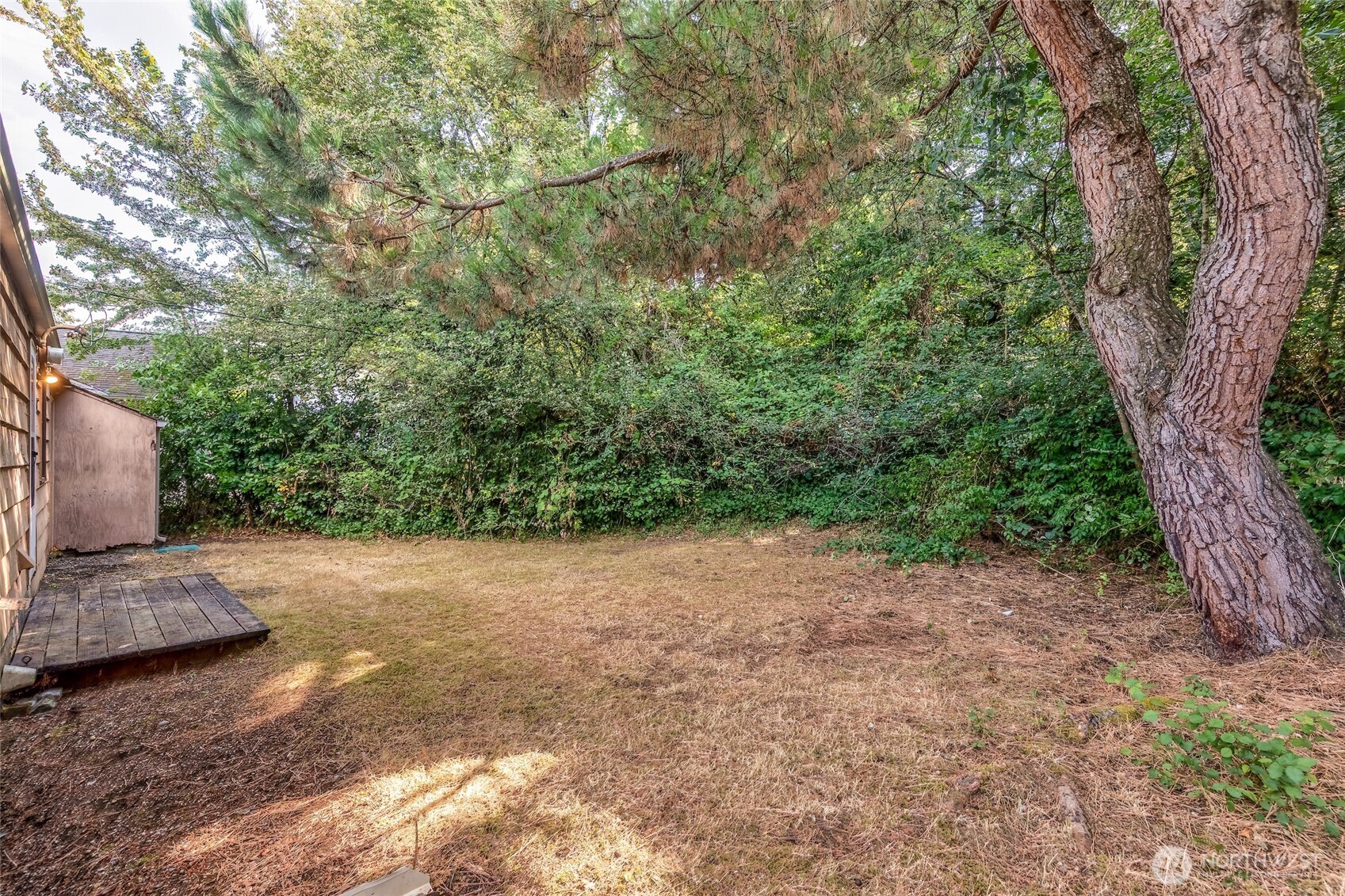406 Windsor Way Property Photo 31
