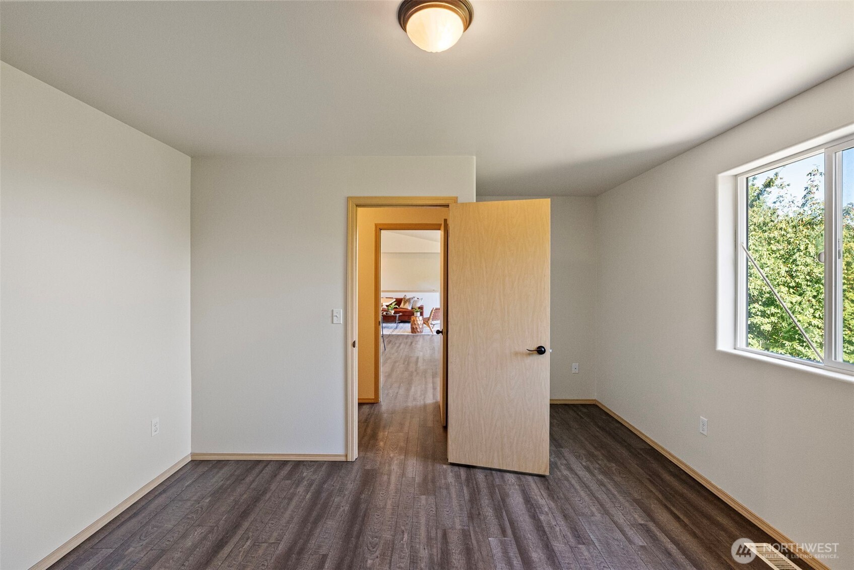 4959 Long Lake Road Property Photo 23