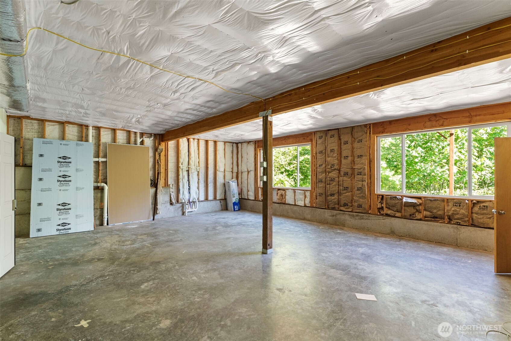 4959 Long Lake Road Property Photo 28