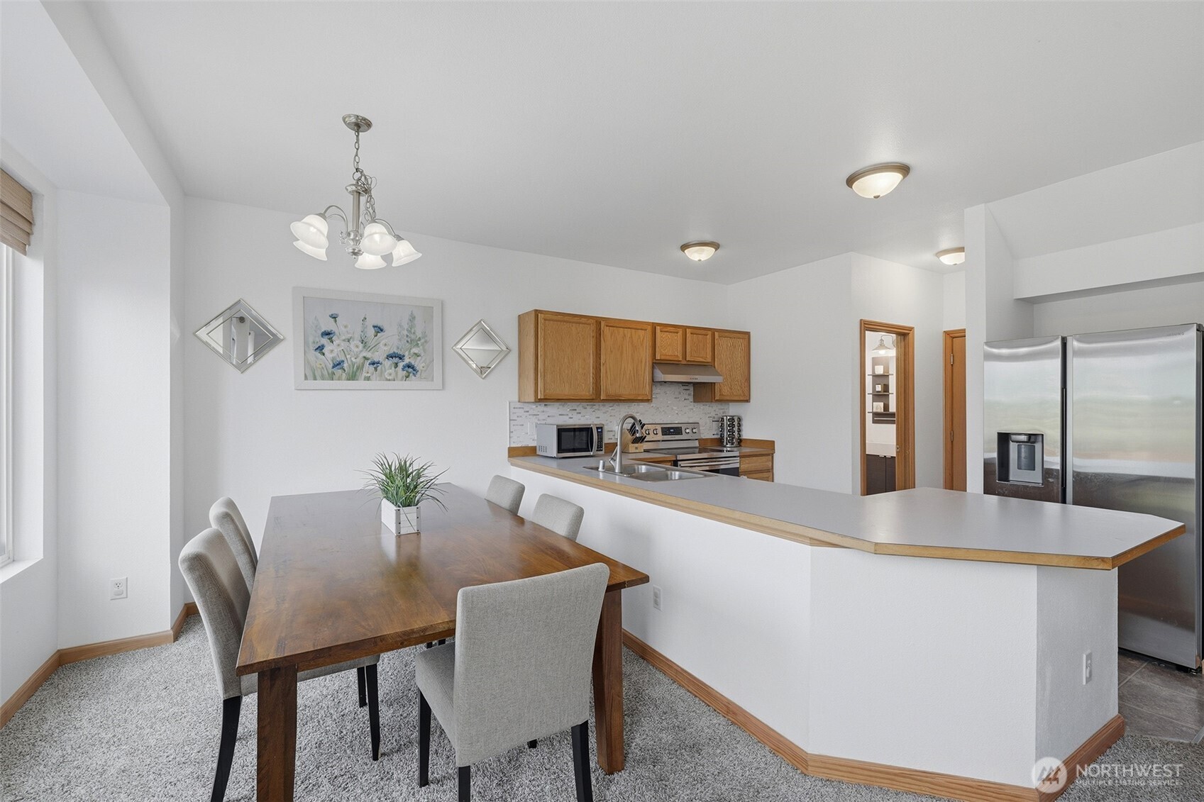 18512 98th Avenue Property Photo 5