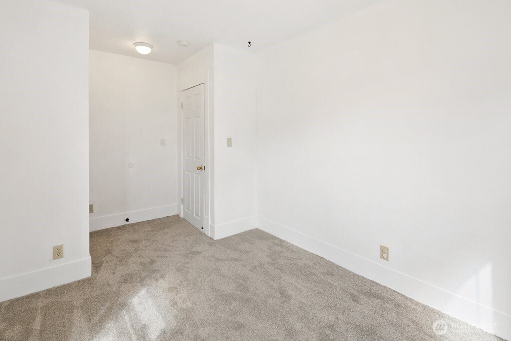 1911 17th Street Property Photo 20
