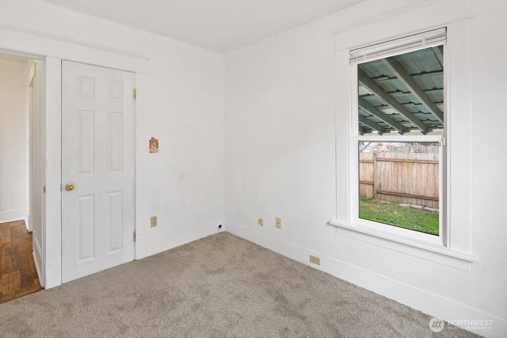 1911 17th Street Property Photo 23
