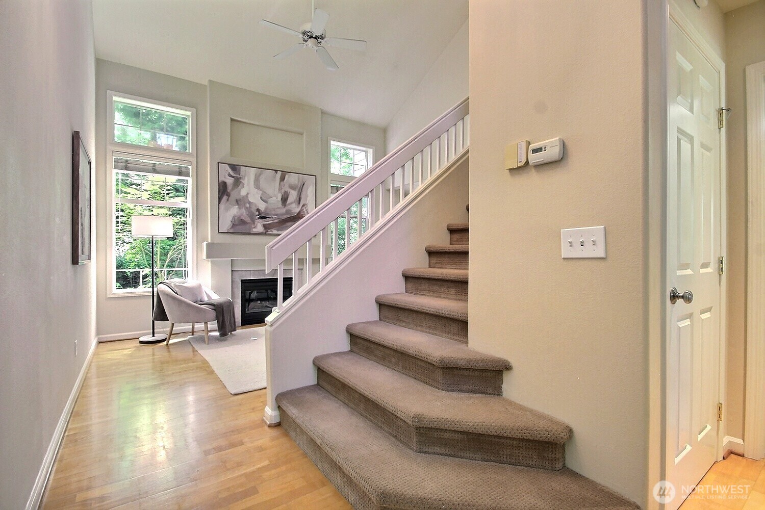 575 Elma Avenue Property Photo 4