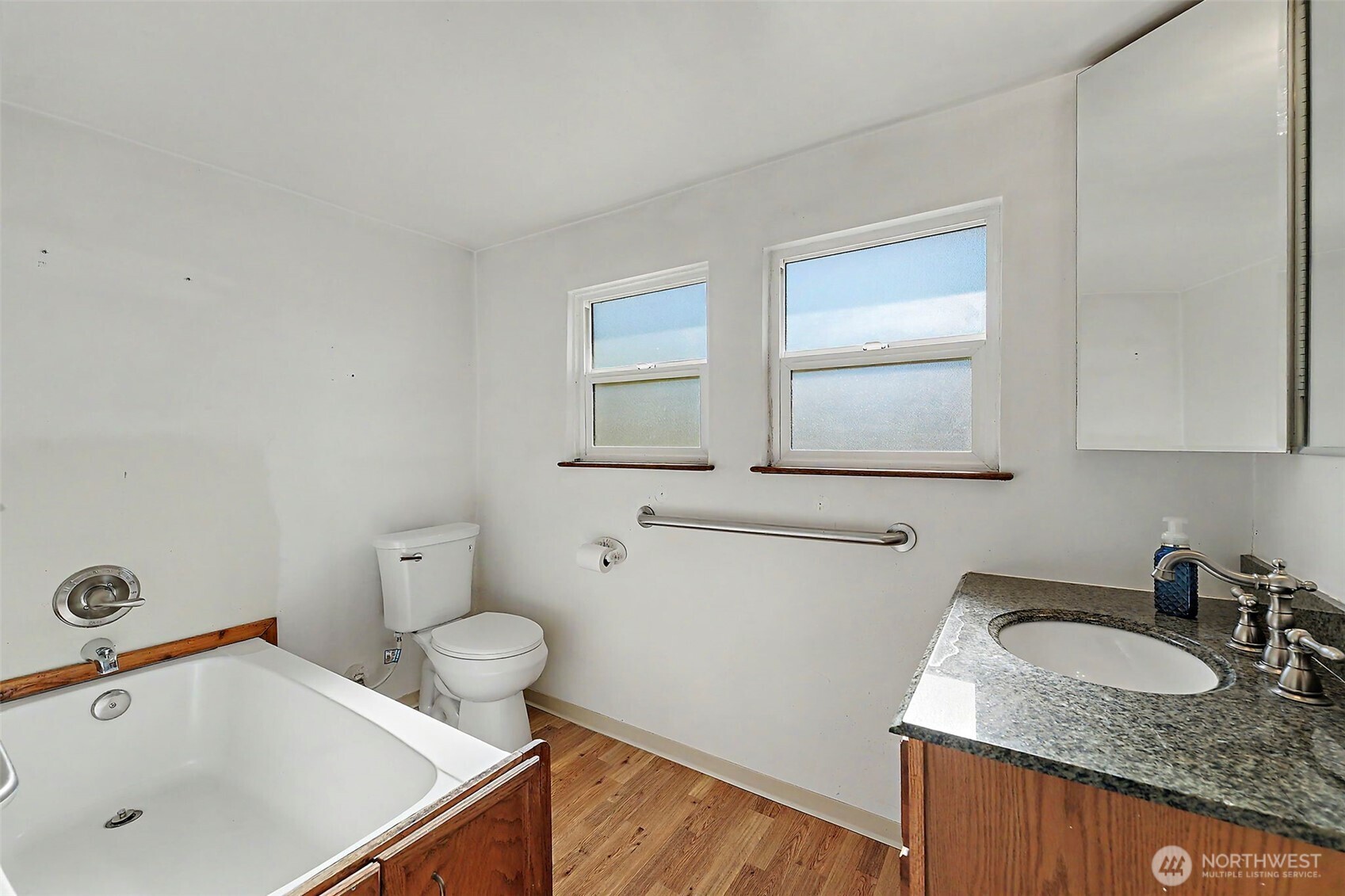 312 Taylor Street Property Photo 10