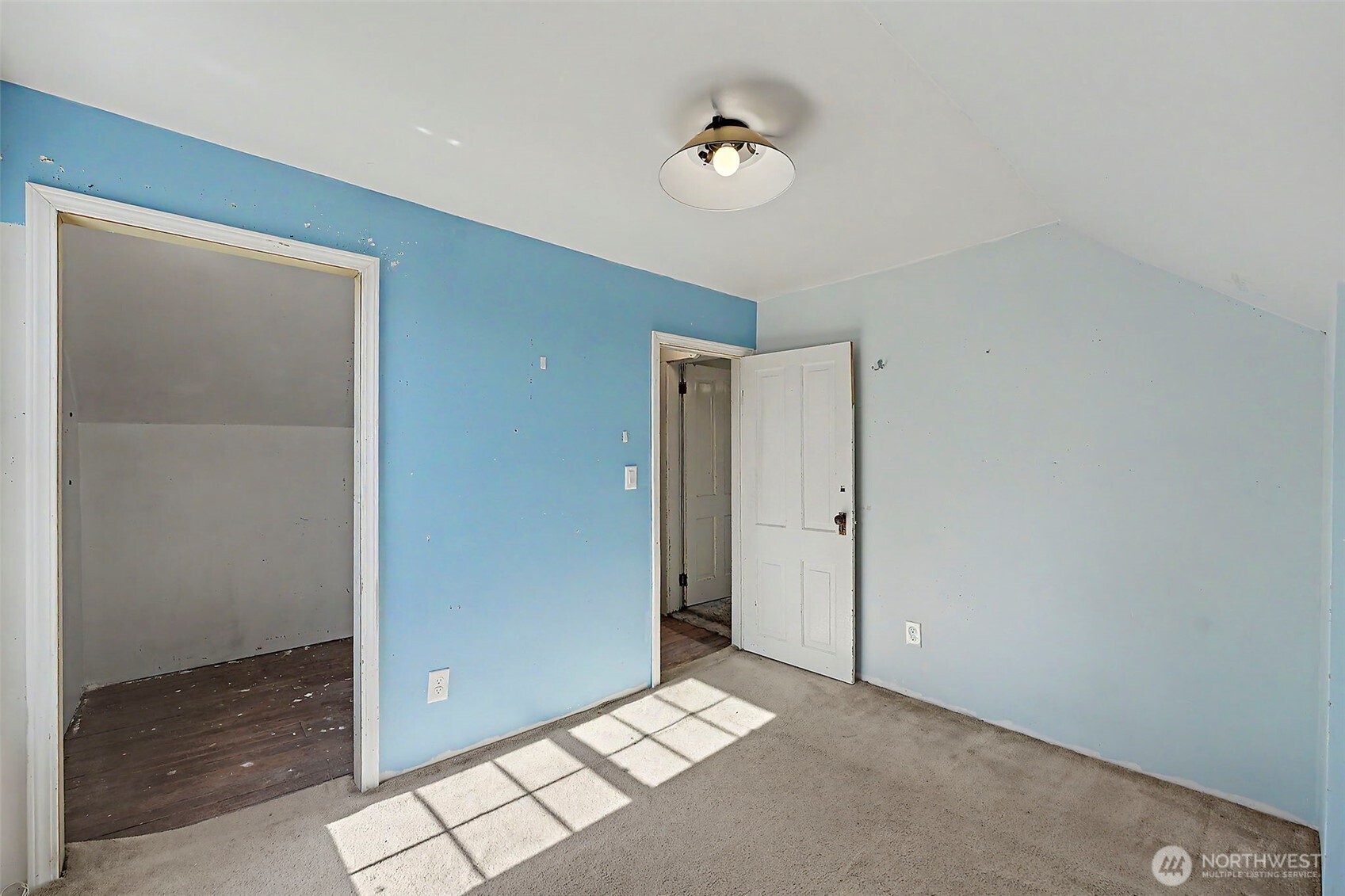 312 Taylor Street Property Photo 12