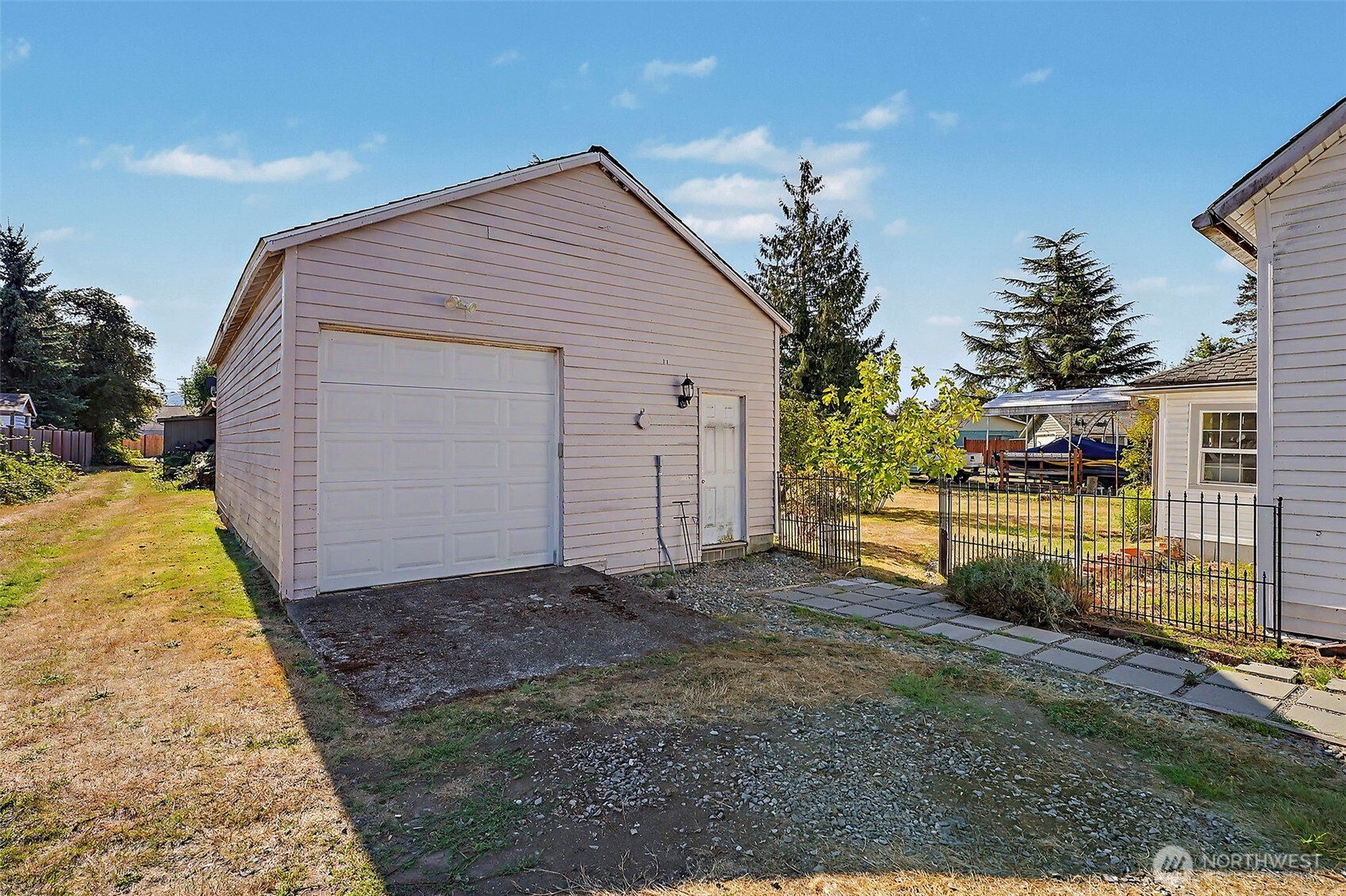 312 Taylor Street Property Photo 15