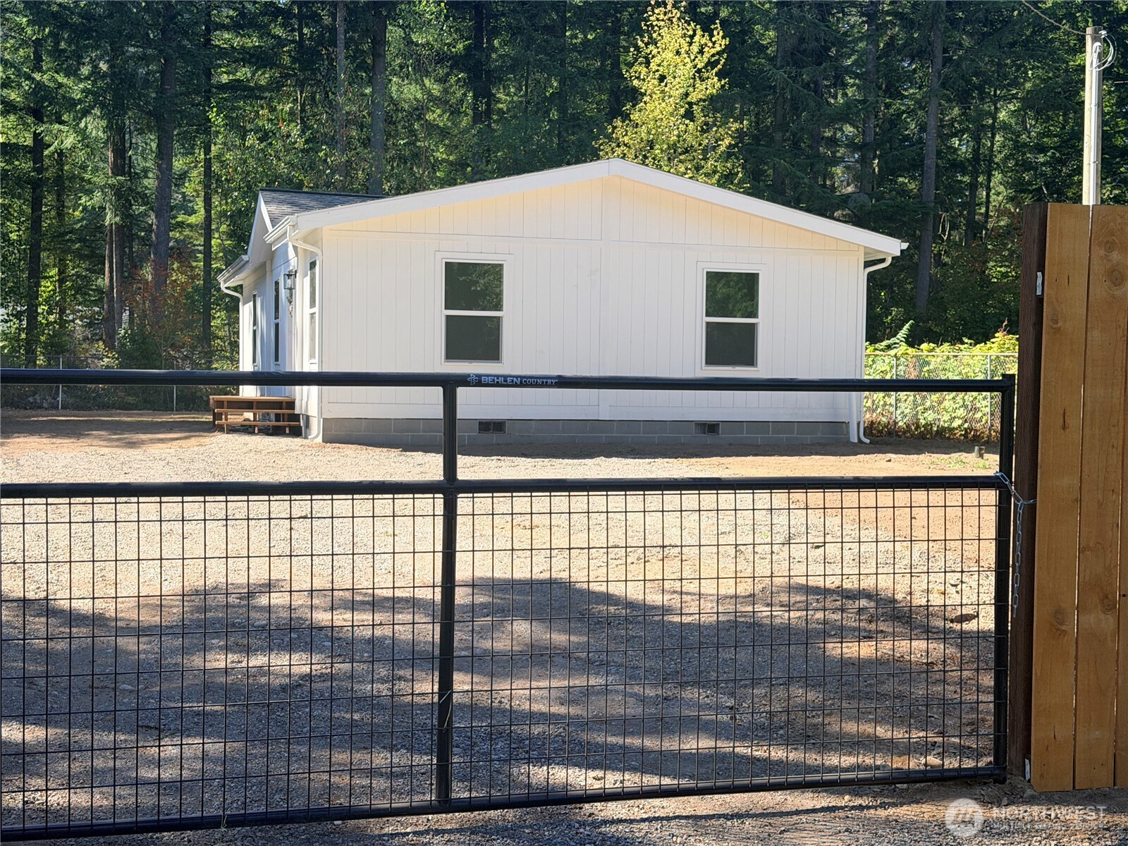 8597 Golden Valley Drive Property Photo 10