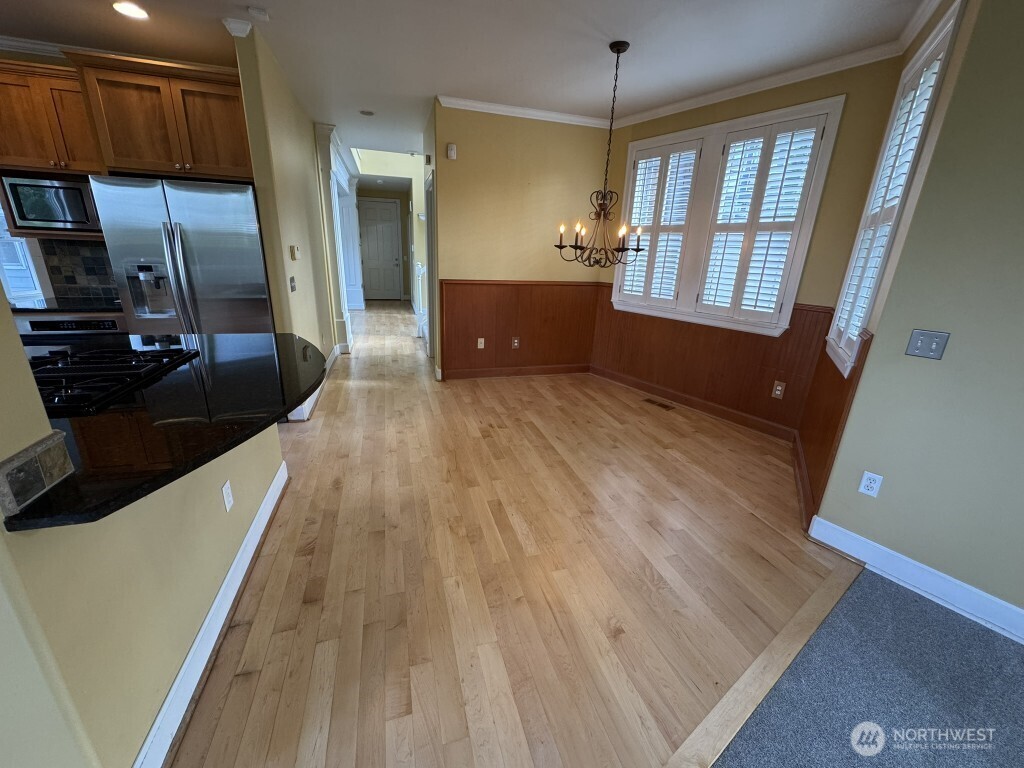 601 Bronson Place Property Photo 9