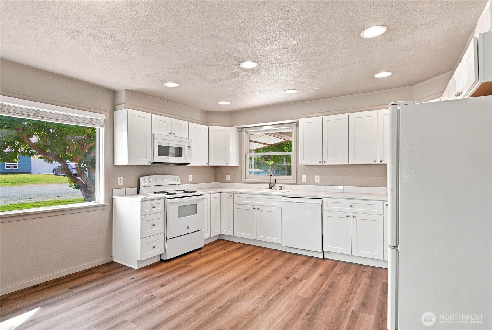 64 N James Avenue Property Photo 10