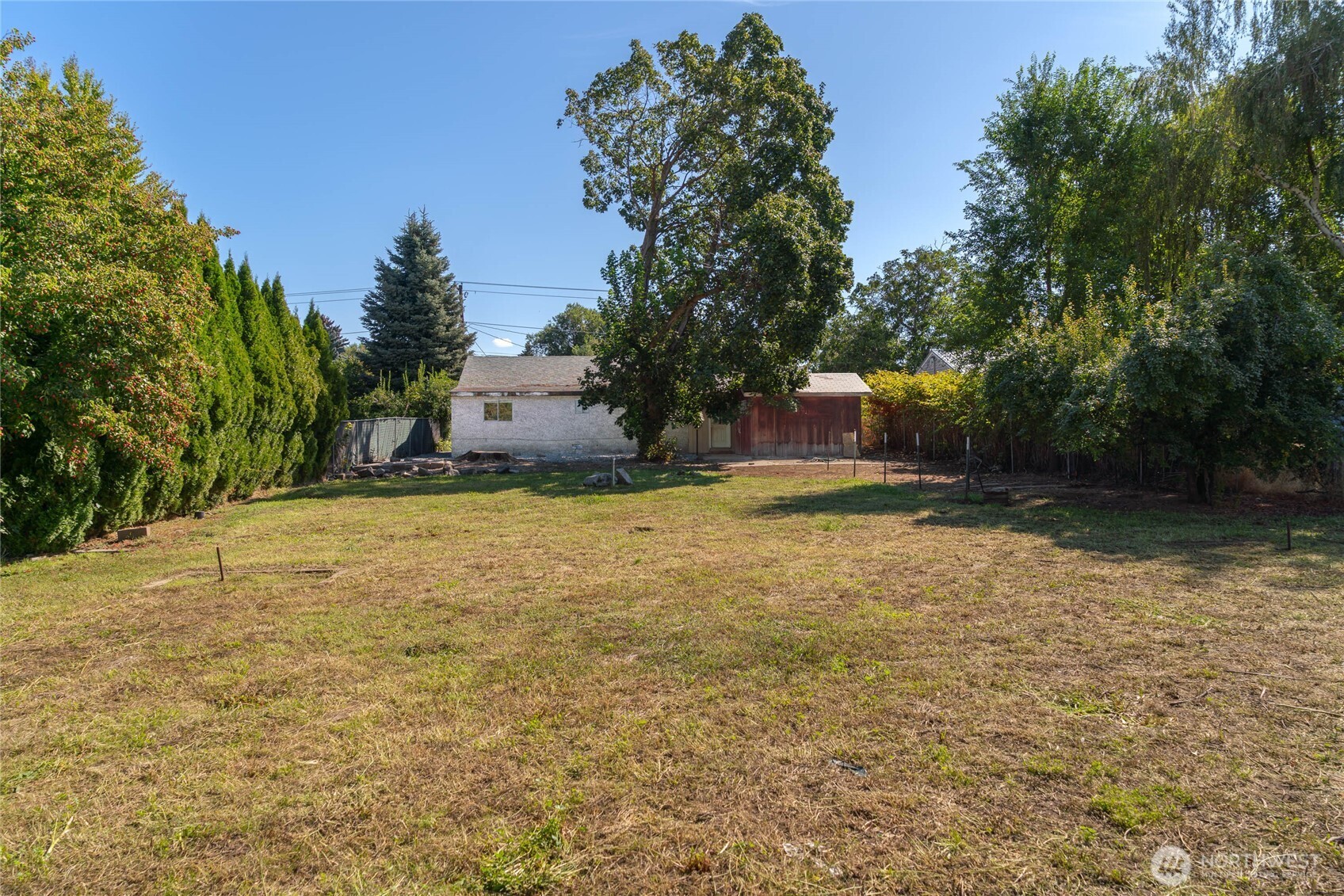 64 N James Avenue Property Photo 16