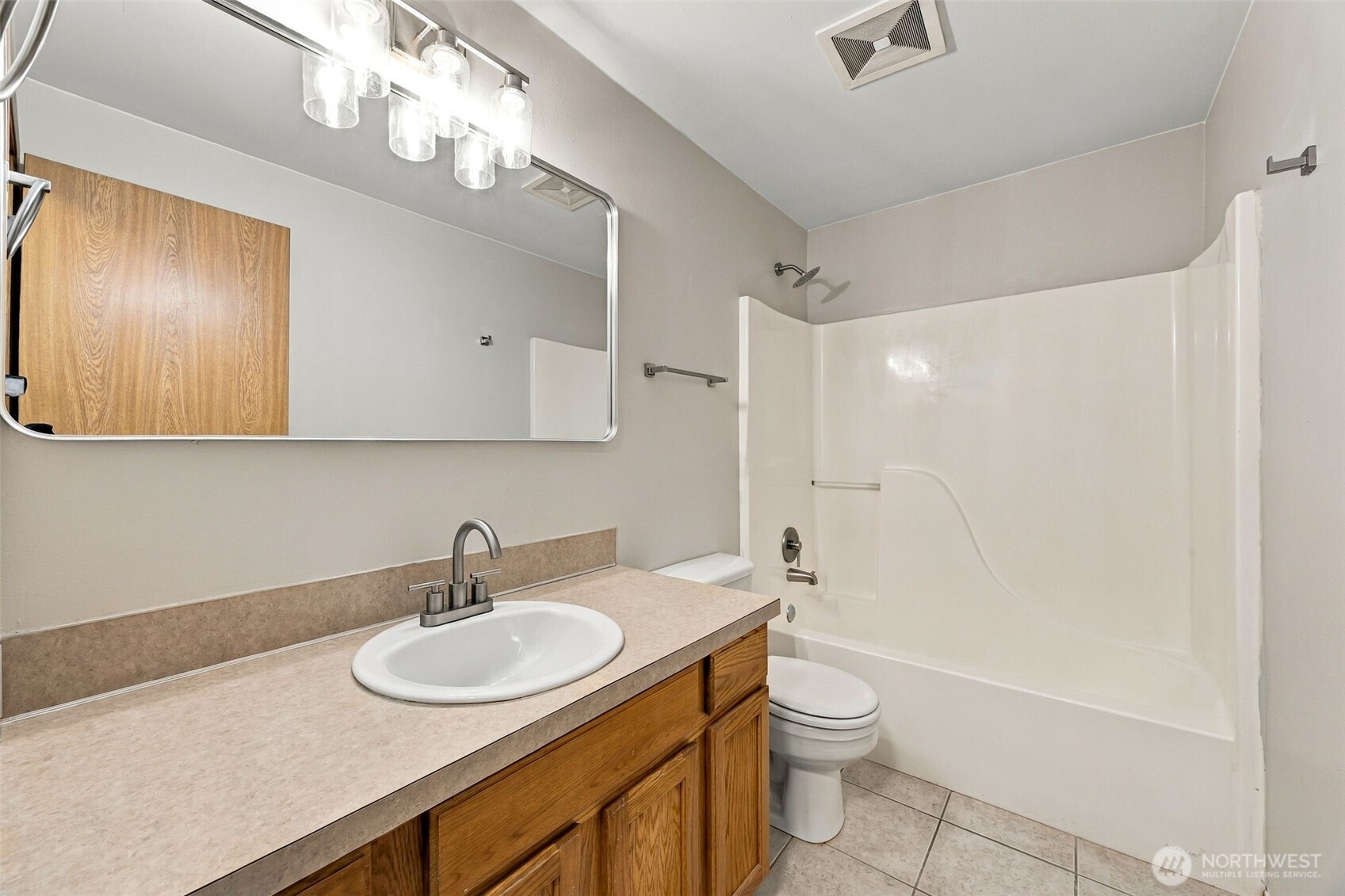 22422 45th Avenue Property Photo 10