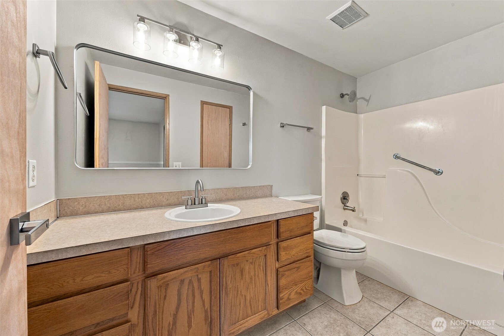 22422 45th Avenue Property Photo 13
