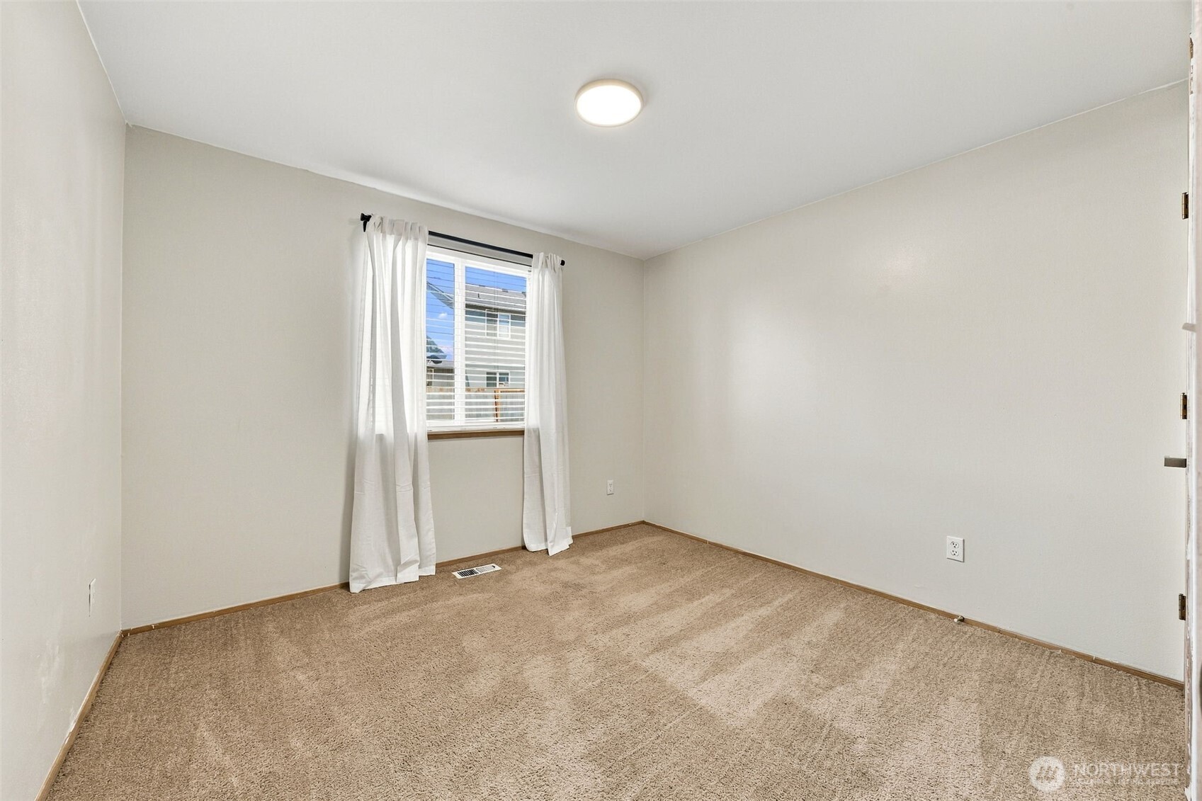 22422 45th Avenue Property Photo 17