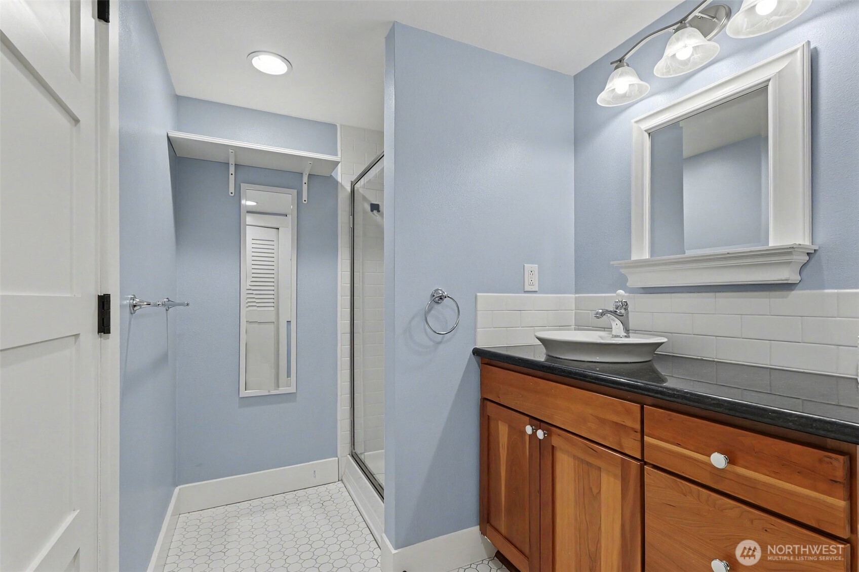 8014 Ashworth Avenue Property Photo 16
