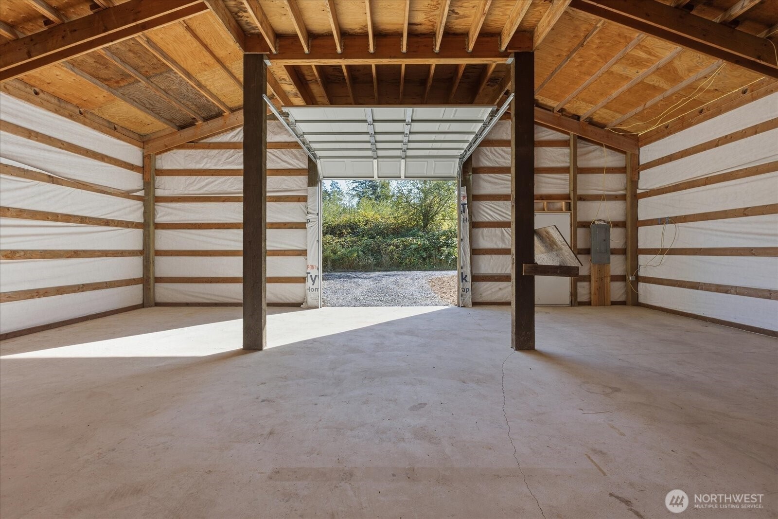3788 Berry Boulevard Property Photo 4