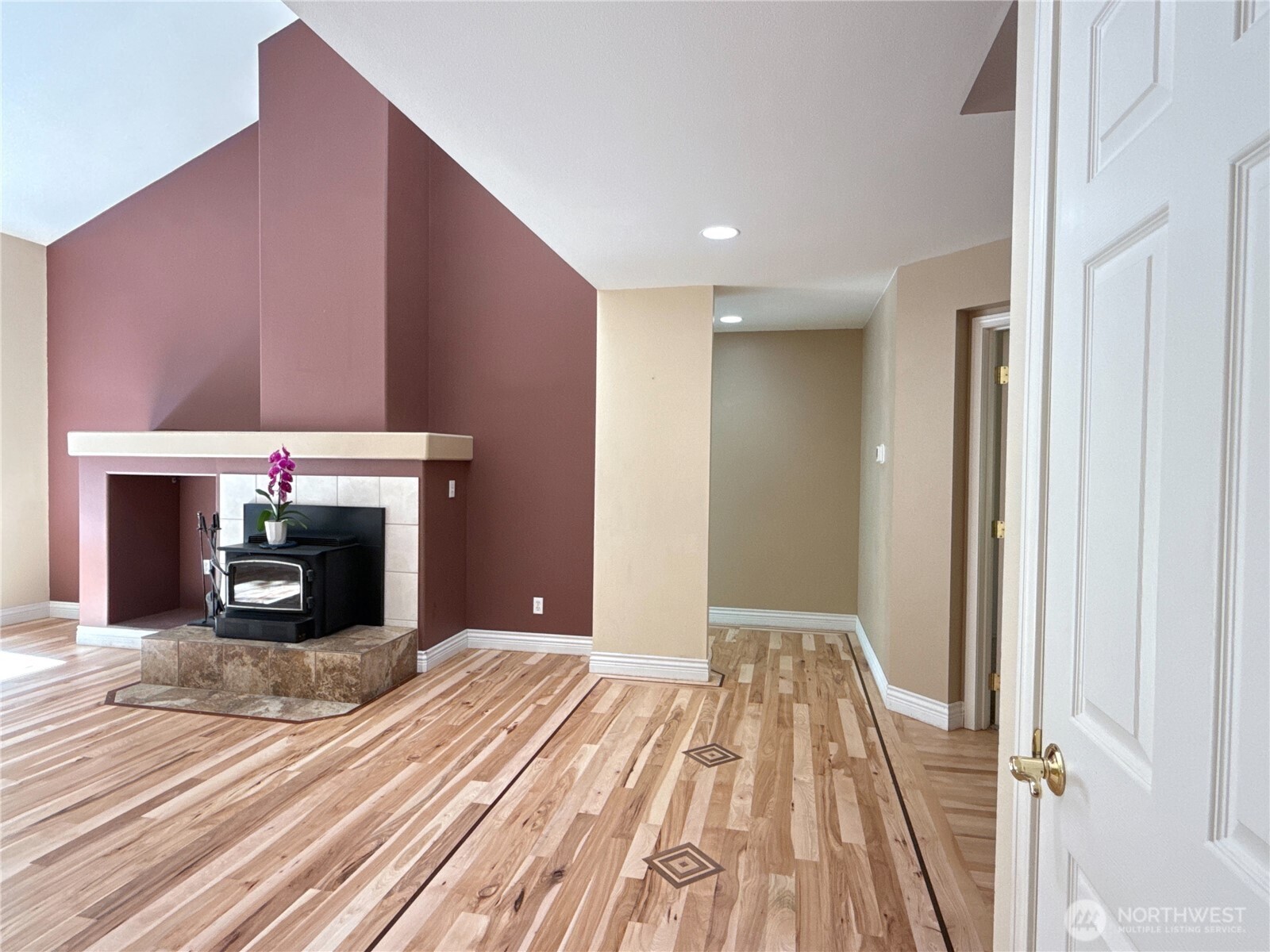 15 Leighbrook Lane Property Photo 4
