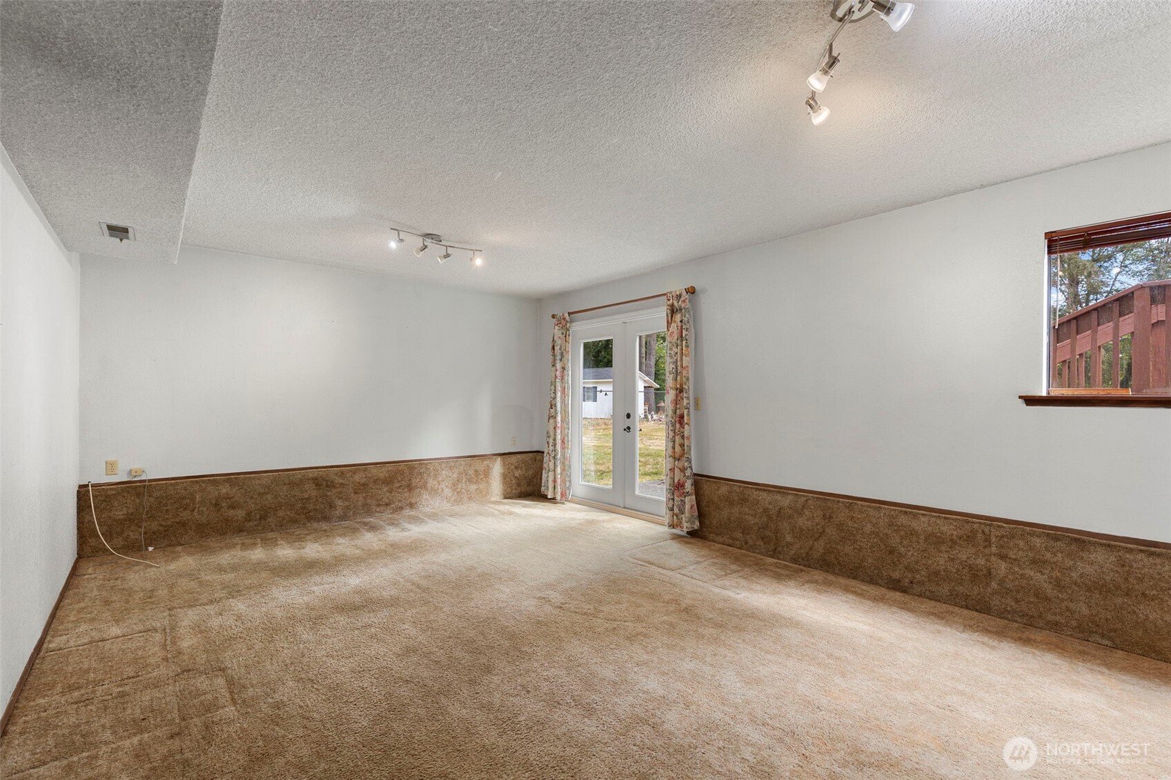 4505 Phillips Road Property Photo 25