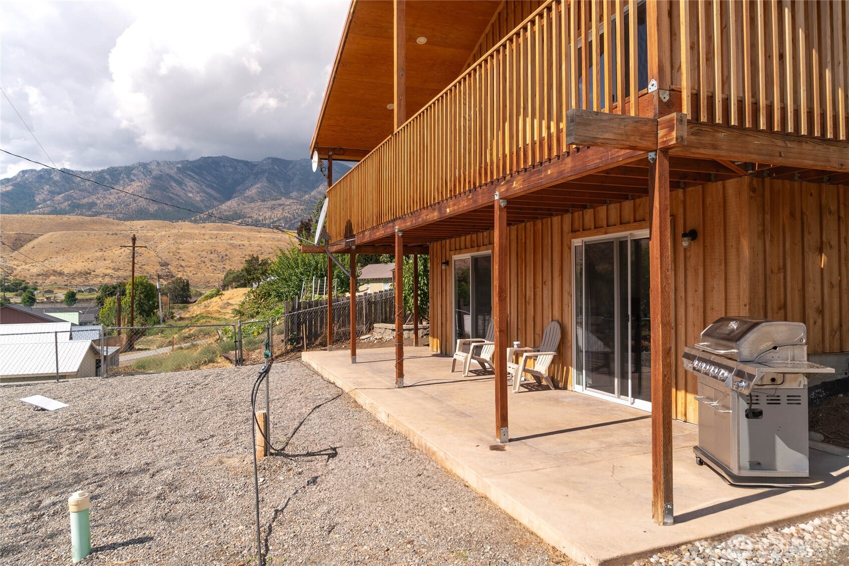 505 Beach Street Property Photo 13