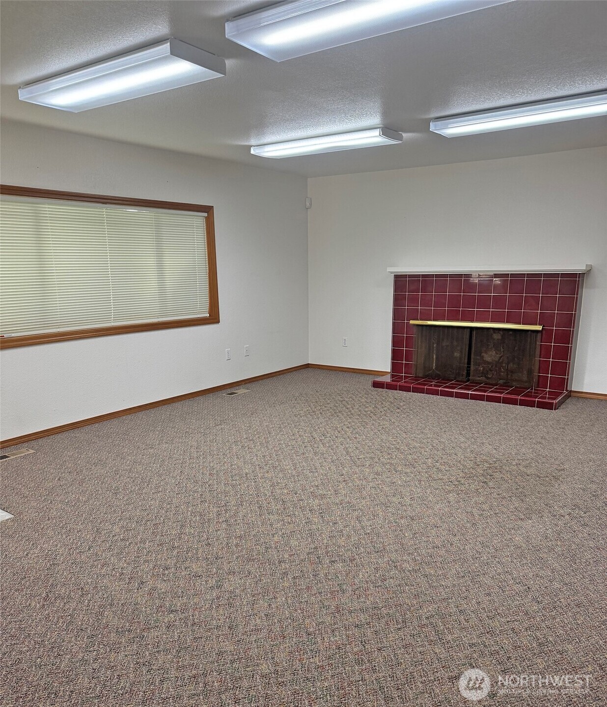 1307 College Street Property Photo 6