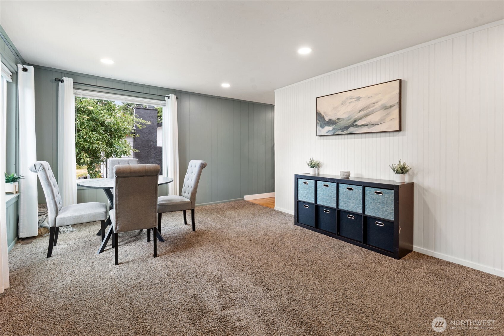 713 Hull Avenue Property Photo 12