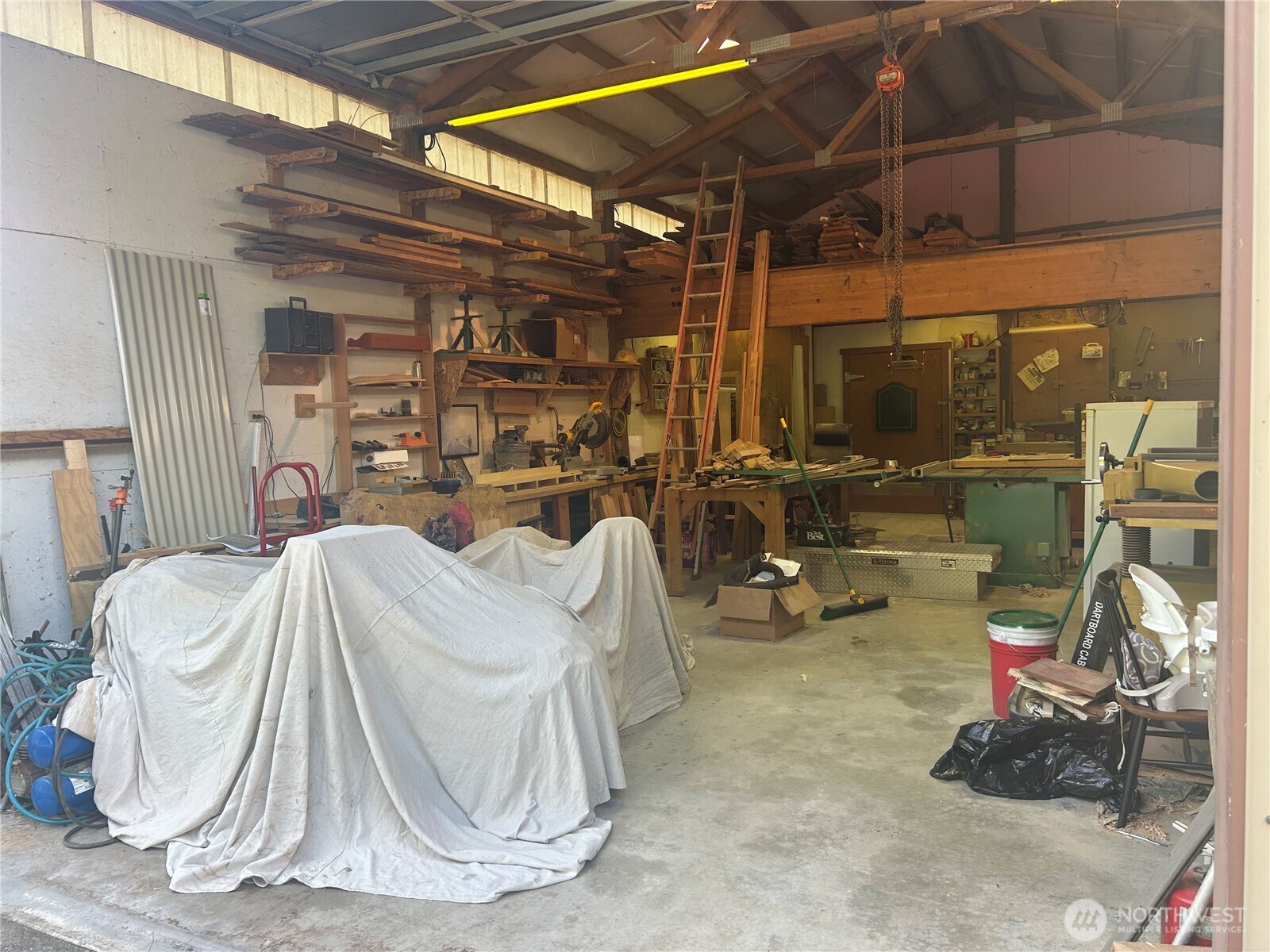 713 Hull Avenue Property Photo 36