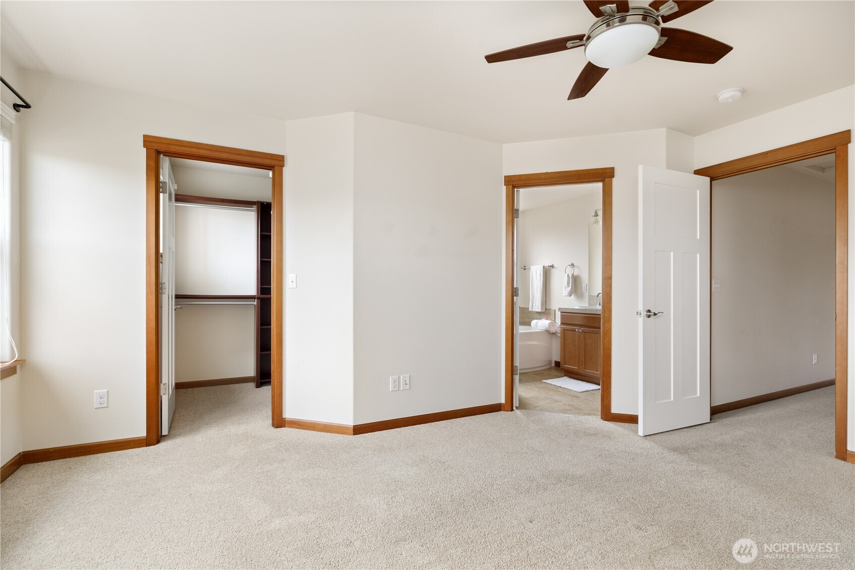 1851 Sw Downfield Way Property Photo 21