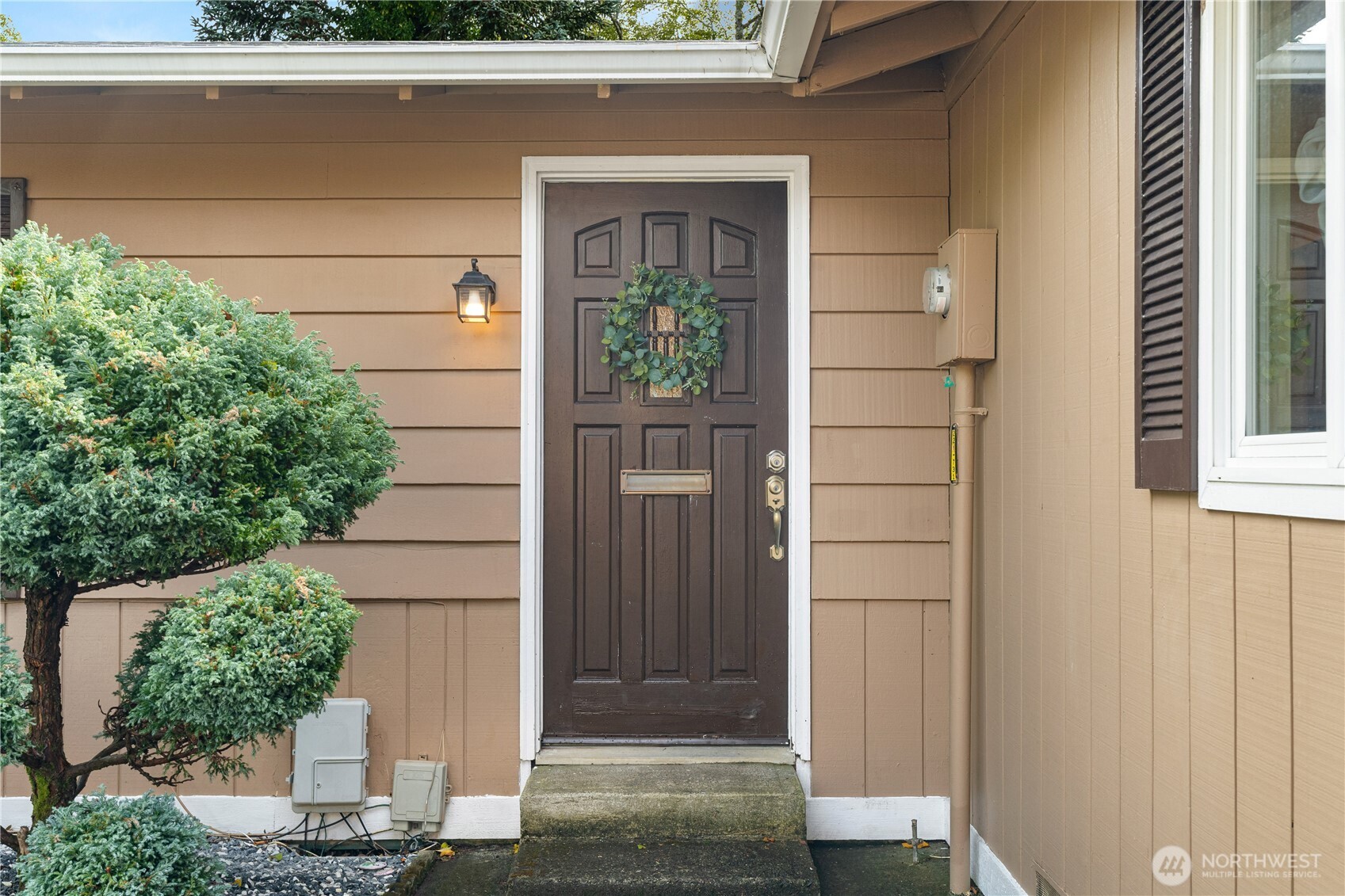 731 7th Street Property Photo 2