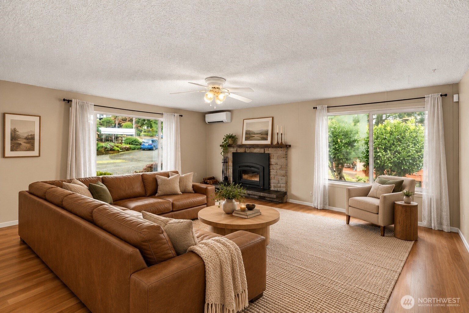 731 7th Street Property Photo 5