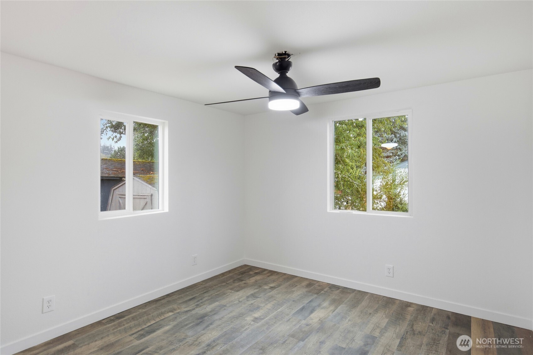 7617 157th Street Ct 76 Property Photo 11