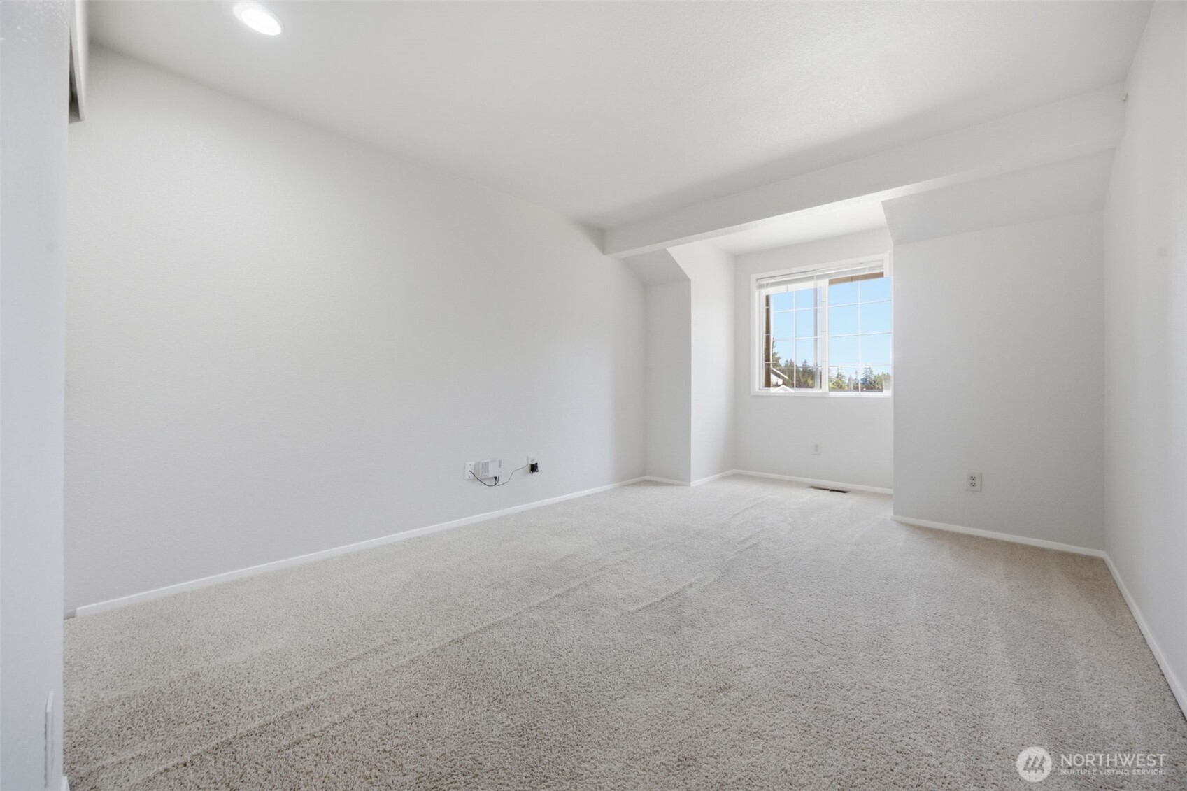 14447 86th Place Property Photo 25