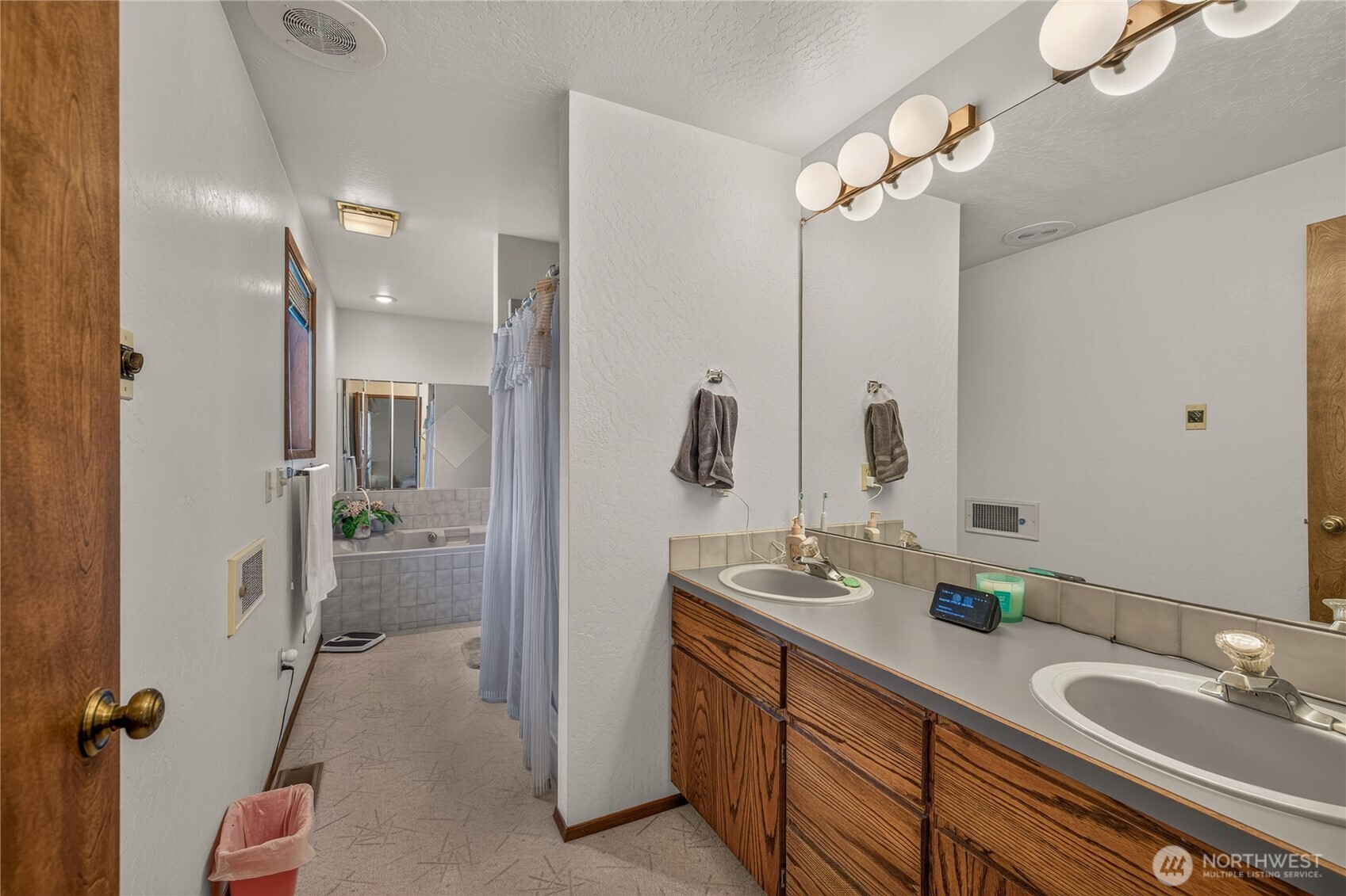 717 12th Street Property Photo 24